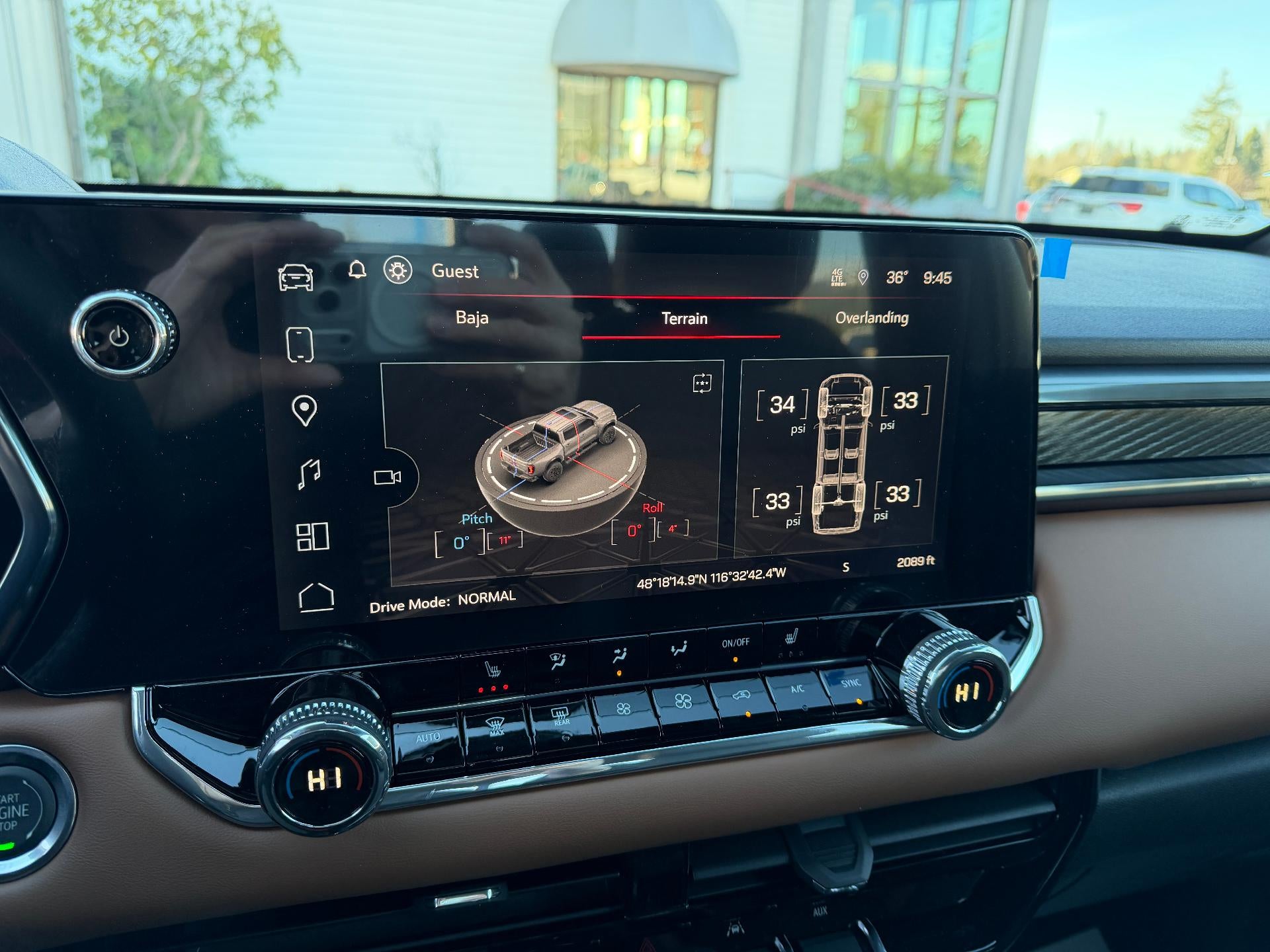 2026 GMC Canyon Crew Cab Short Box 4-Wheel Drive AT4