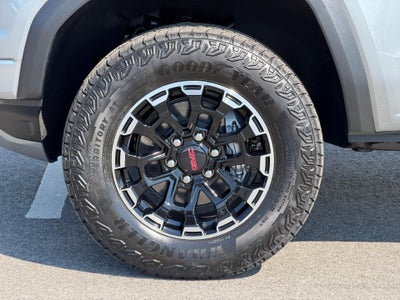 2026 GMC Canyon Crew Cab Short Box 4-Wheel Drive AT4