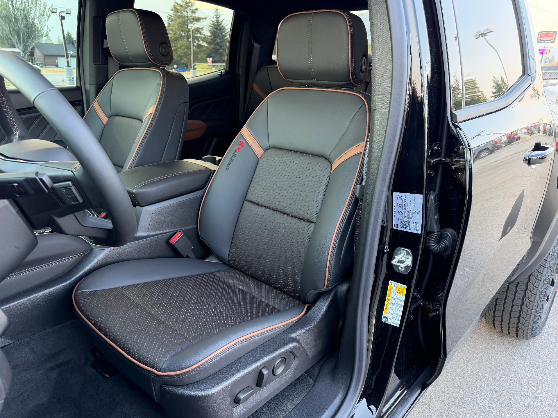 2026 GMC Canyon Crew Cab Short Box 4-Wheel Drive AT4