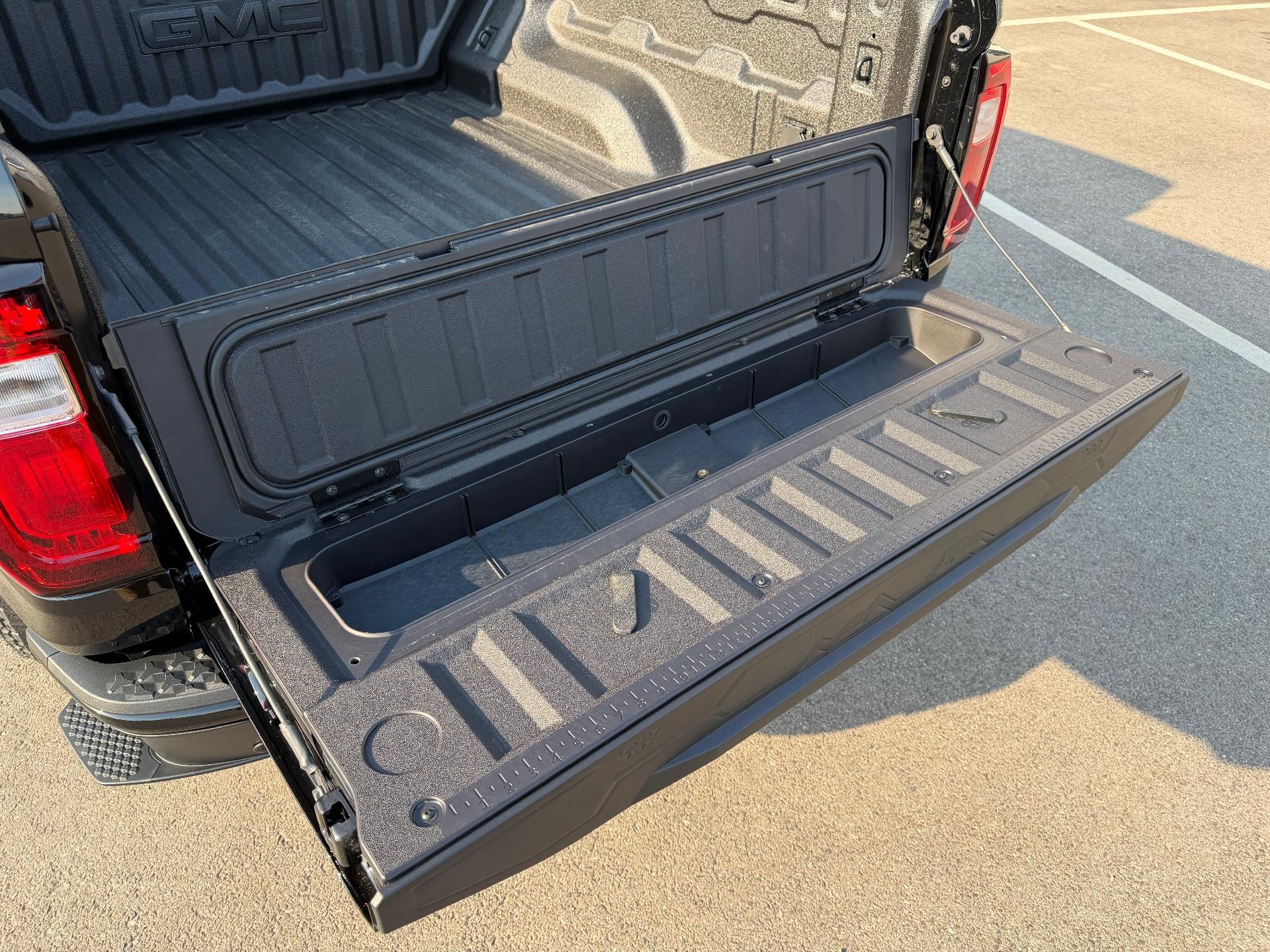 2026 GMC Canyon Crew Cab Short Box 4-Wheel Drive AT4