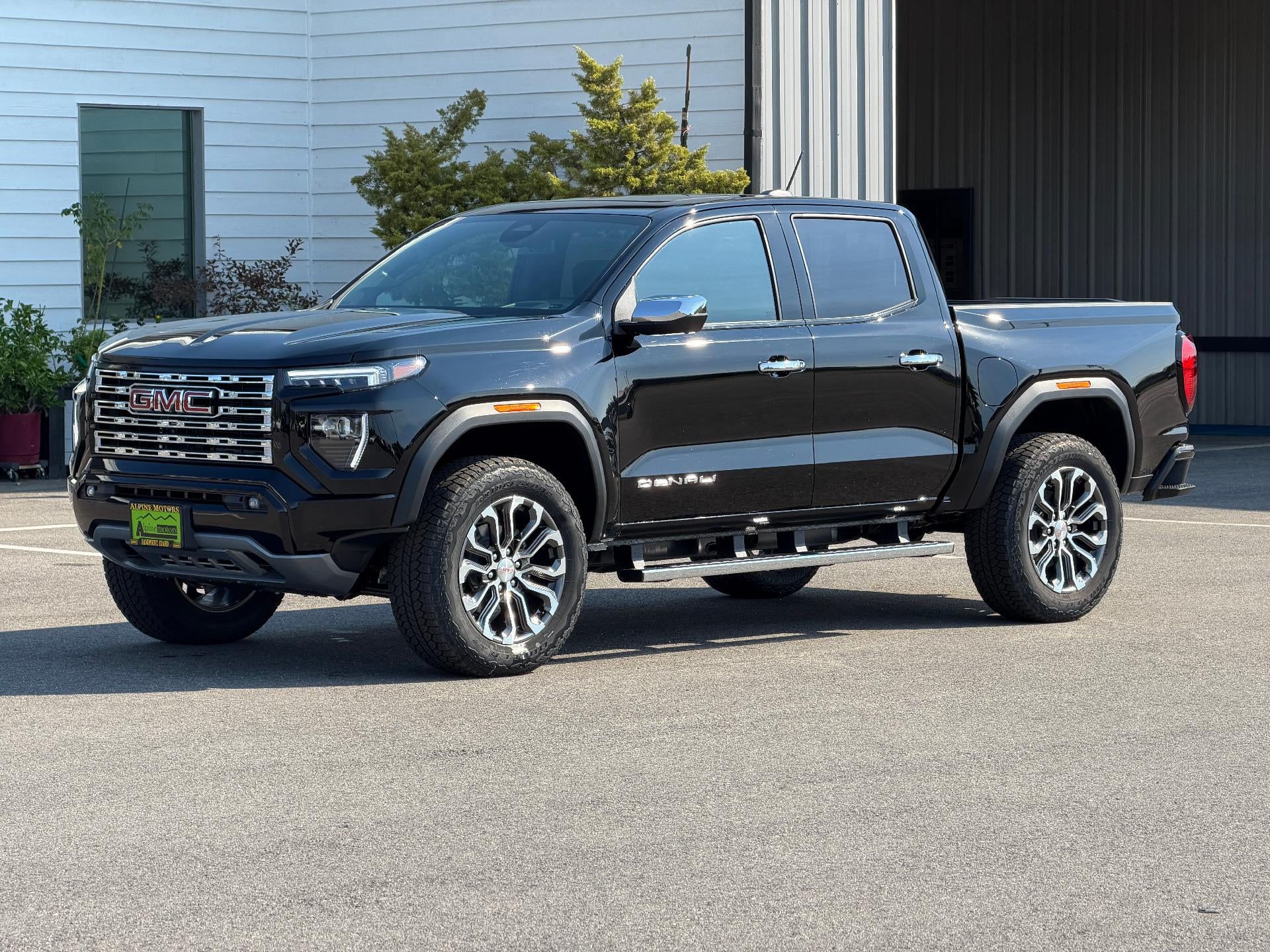 2026 GMC Canyon Crew Cab Short Box 4-Wheel Drive Denali