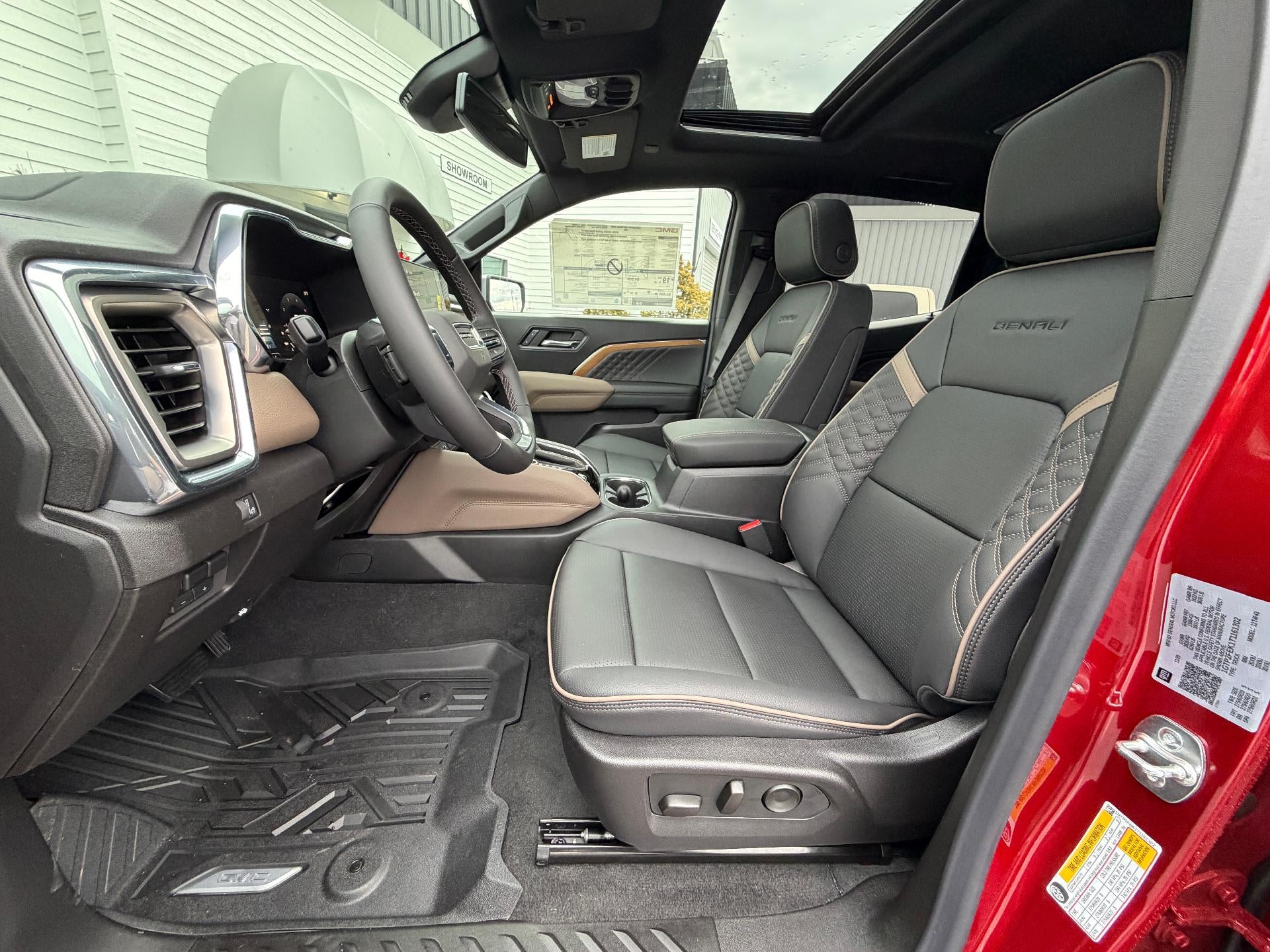 2026 GMC Canyon Crew Cab Short Box 4-Wheel Drive Denali