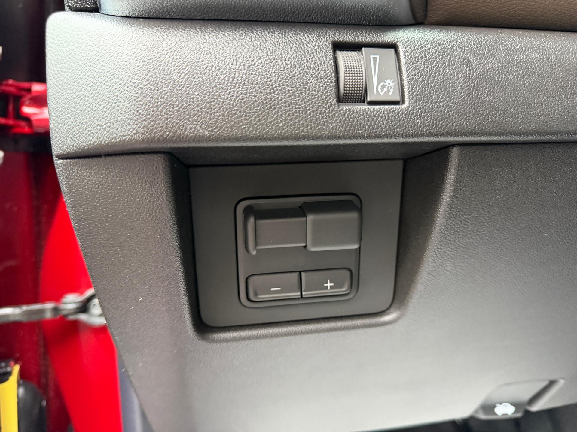 2026 GMC Canyon Crew Cab Short Box 4-Wheel Drive Denali