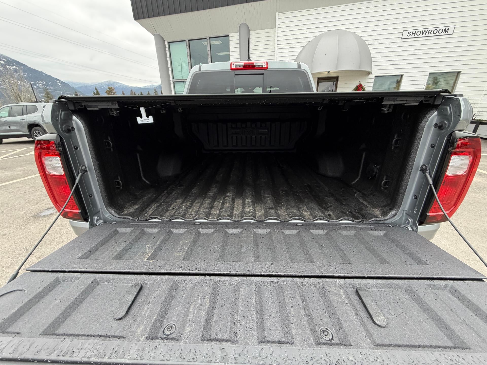 2026 GMC Canyon Crew Cab Short Box 4-Wheel Drive Denali