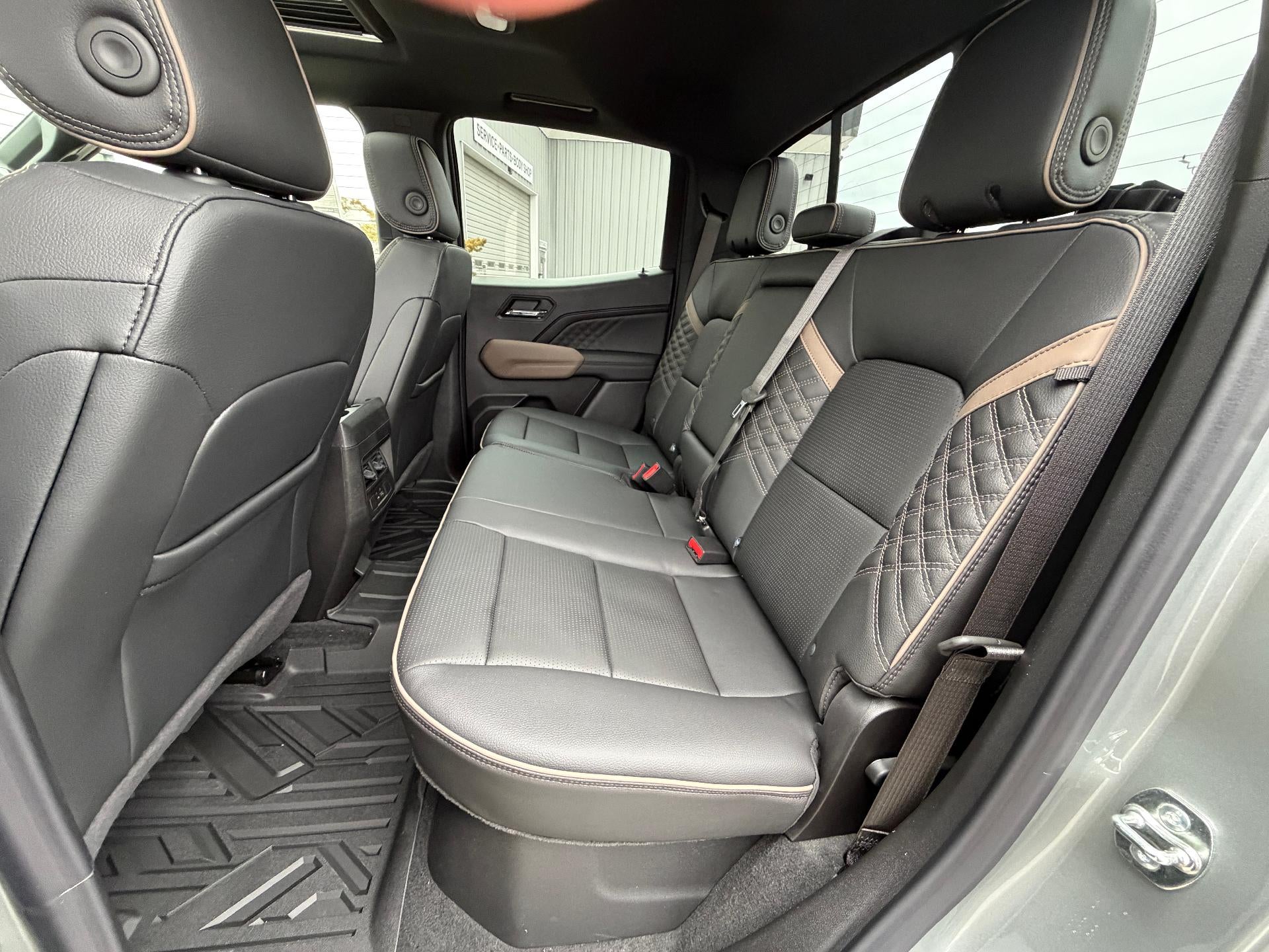 2026 GMC Canyon Crew Cab Short Box 4-Wheel Drive Denali