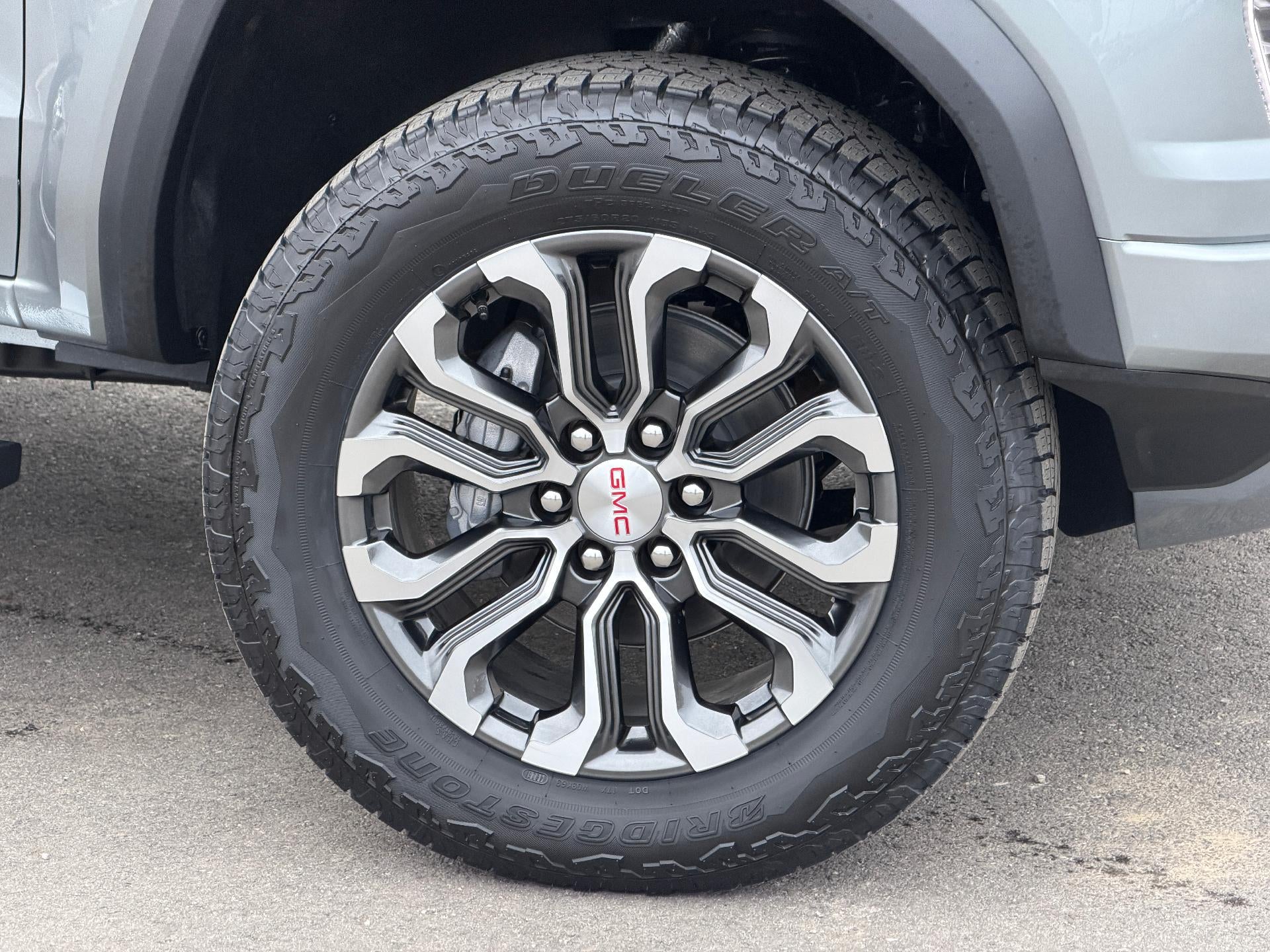 2026 GMC Canyon Crew Cab Short Box 4-Wheel Drive Denali