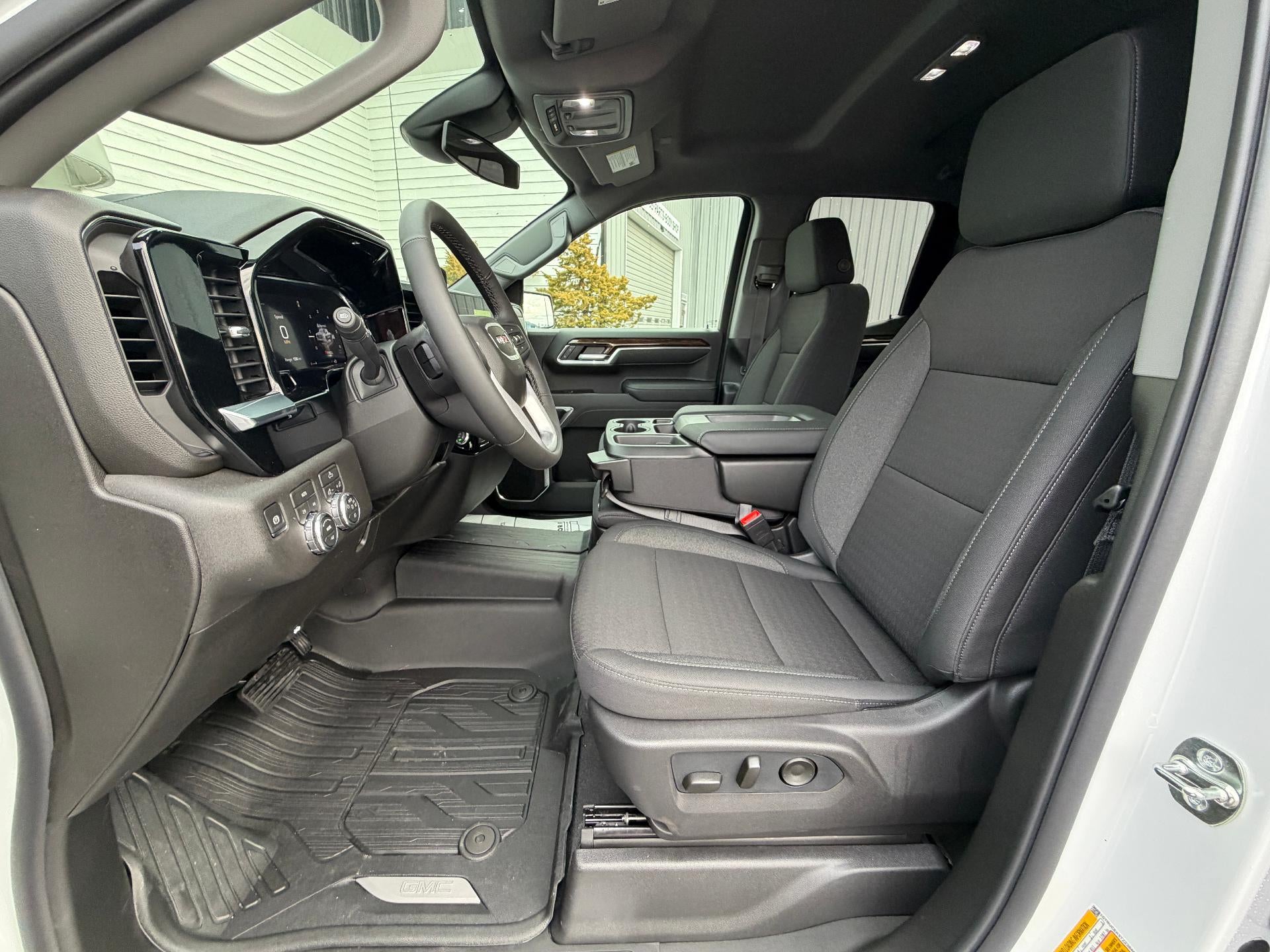 2026 GMC Sierra 1500 Double Cab Standard Box 4-Wheel Drive Elevation 3SB