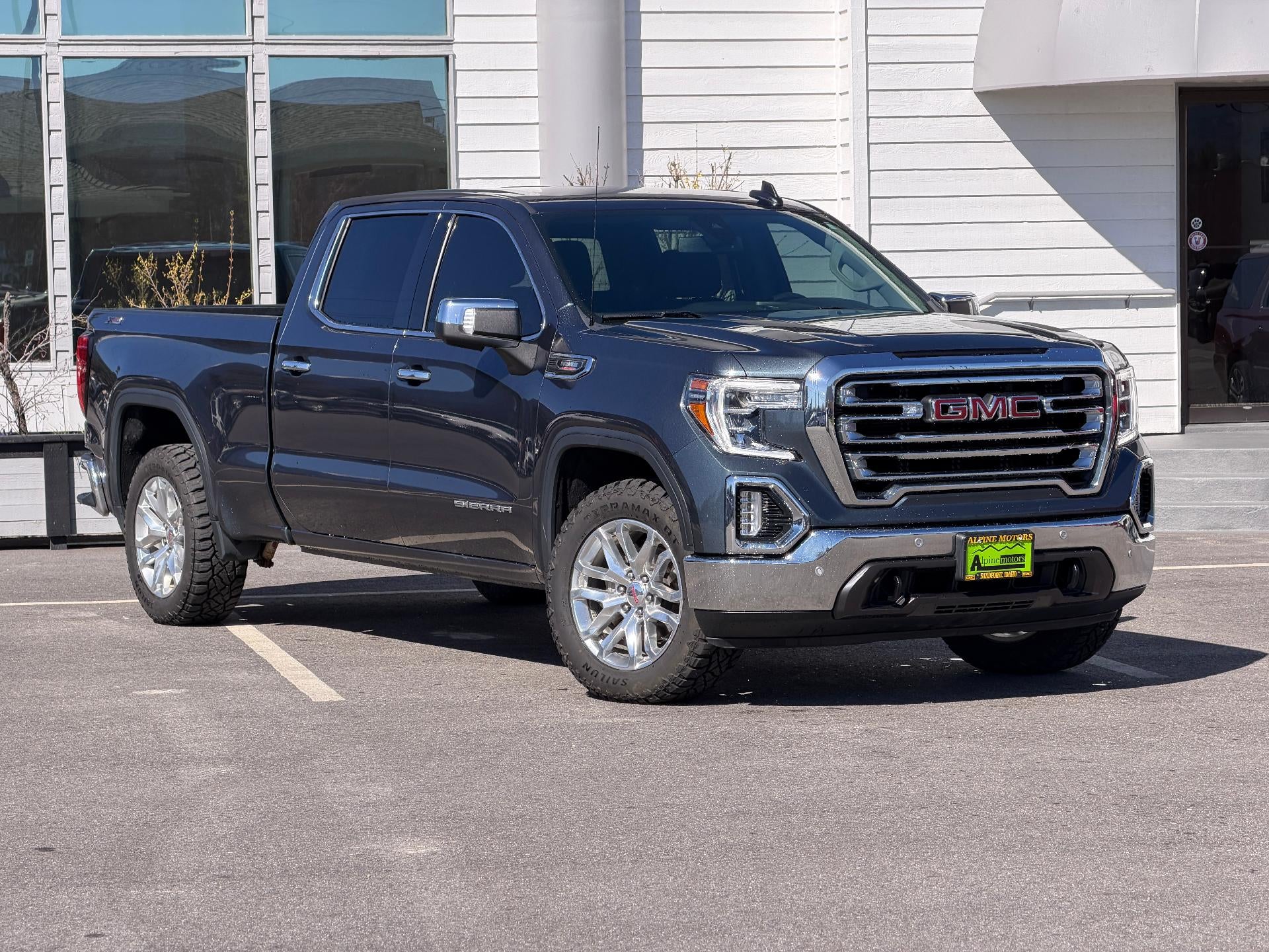 2021 GMC Sierra 1500 SLT