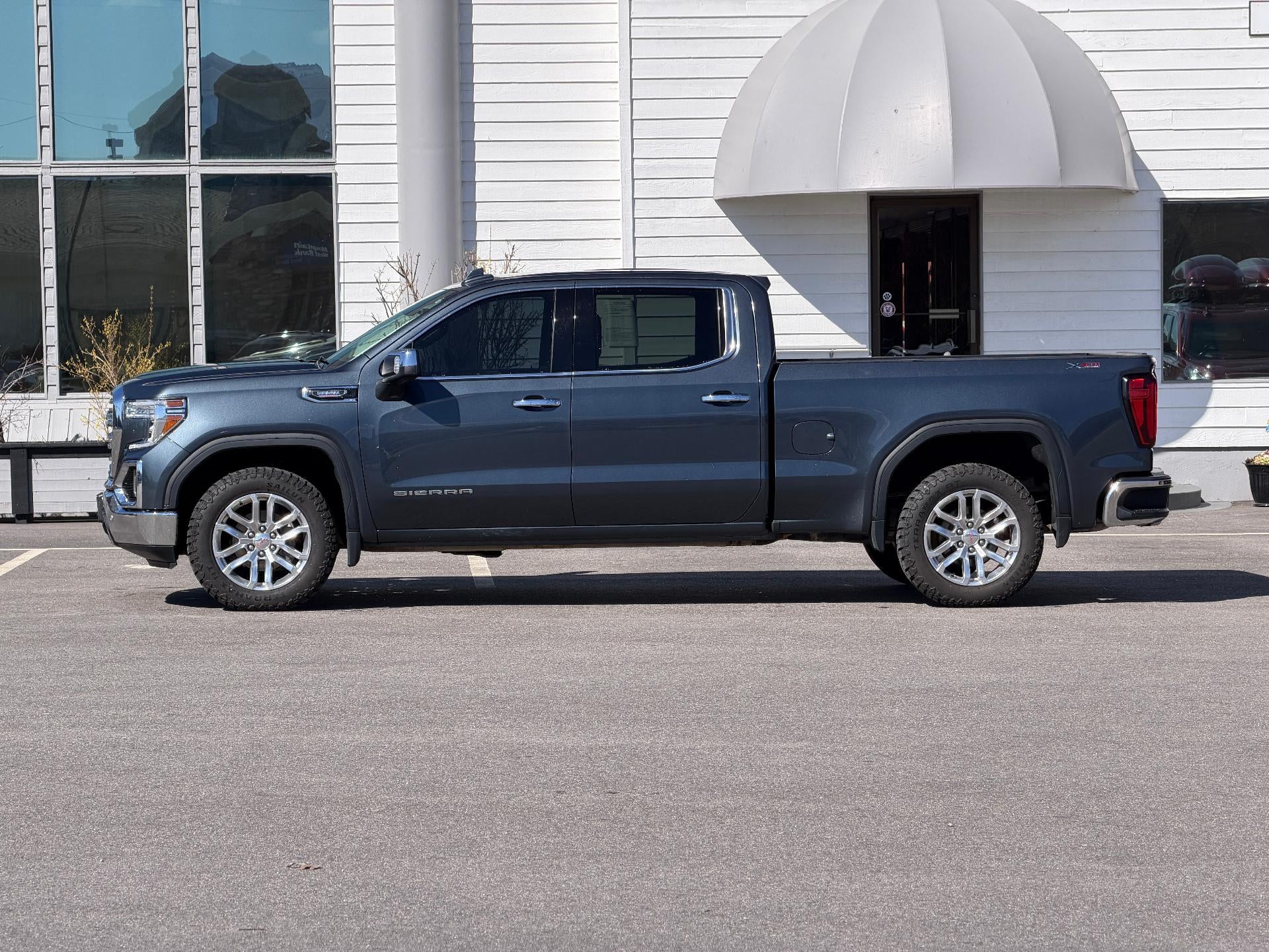 2021 GMC Sierra 1500 SLT