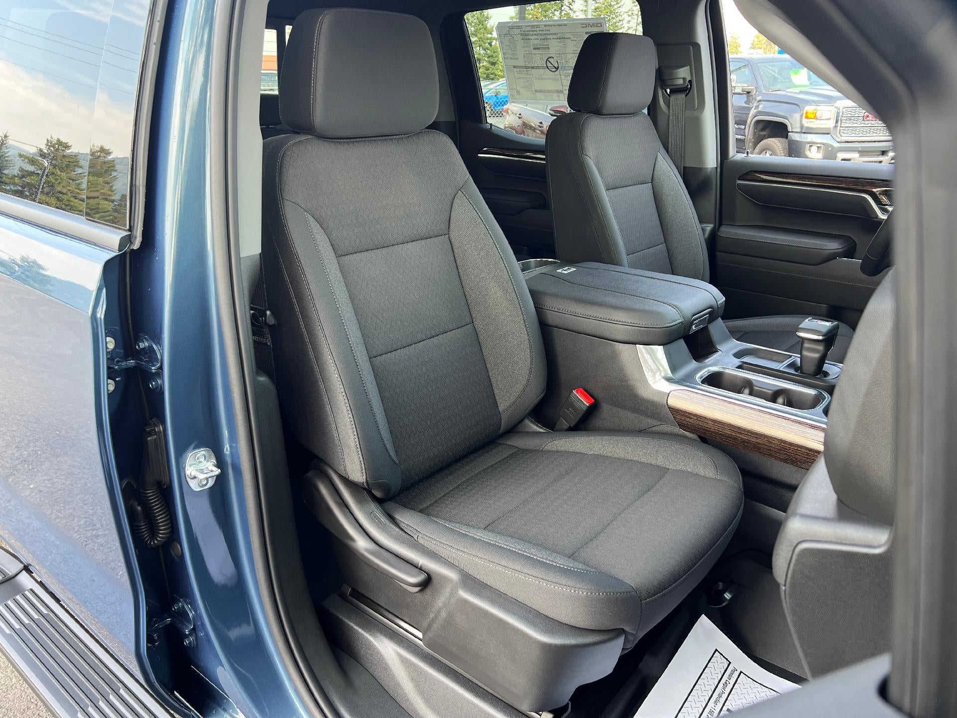 2026 GMC Sierra 1500 Crew Cab Standard Box 4-Wheel Drive Elevation