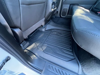 2026 GMC Sierra 1500 Crew Cab Short Box 4-Wheel Drive Elevation 3SB