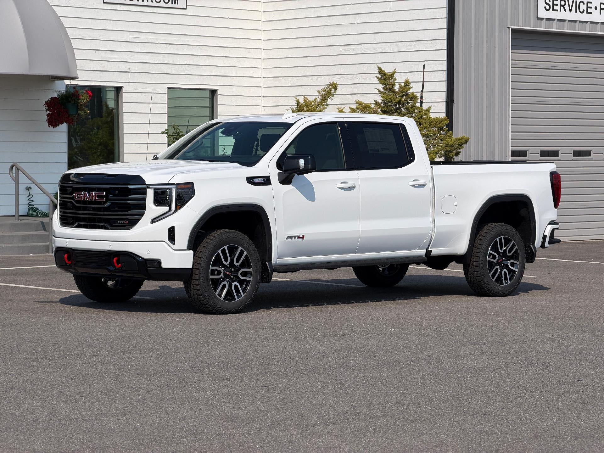 2026 GMC Sierra 1500 Crew Cab Standard Box 4-Wheel Drive AT4