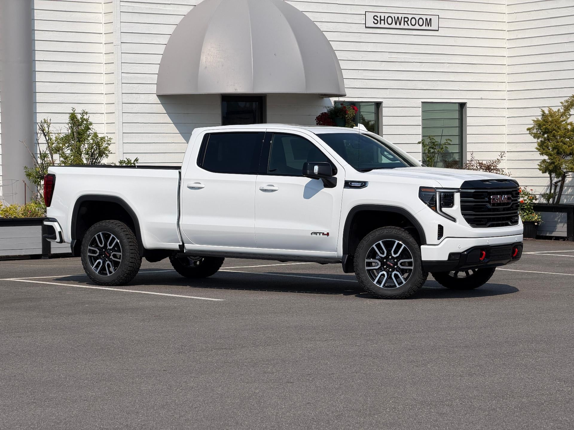 2026 GMC Sierra 1500 Crew Cab Standard Box 4-Wheel Drive AT4