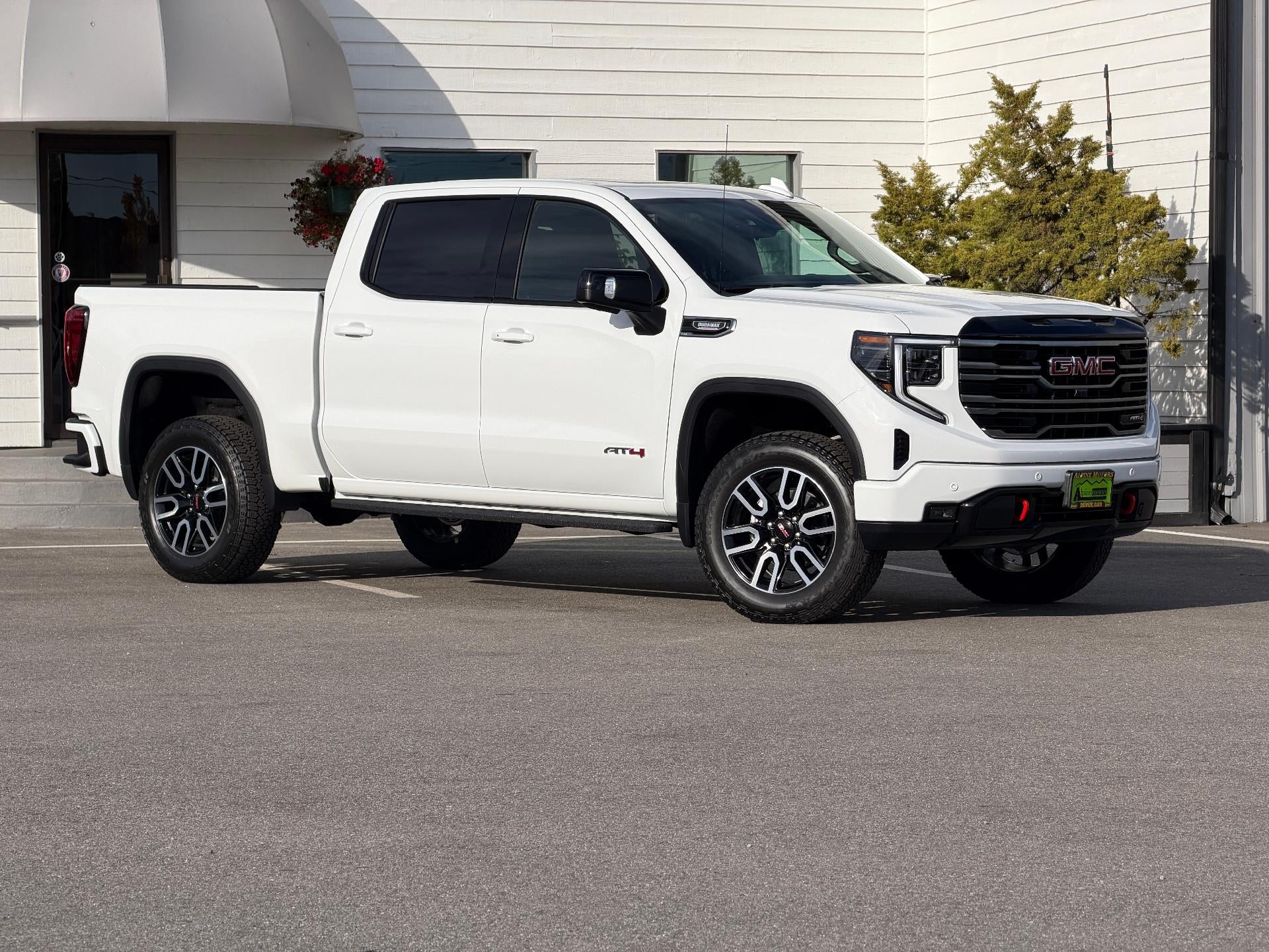 2026 GMC Sierra 1500 Crew Cab Short Box 4-Wheel Drive AT4 Premium Pkg, Technology Pkg