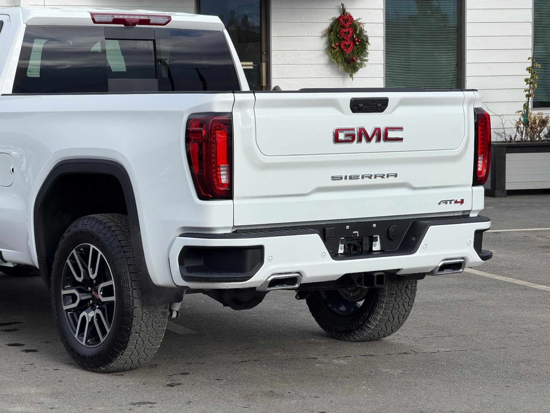2026 GMC Sierra 1500 Crew Cab Standard Box 4-Wheel Drive AT4