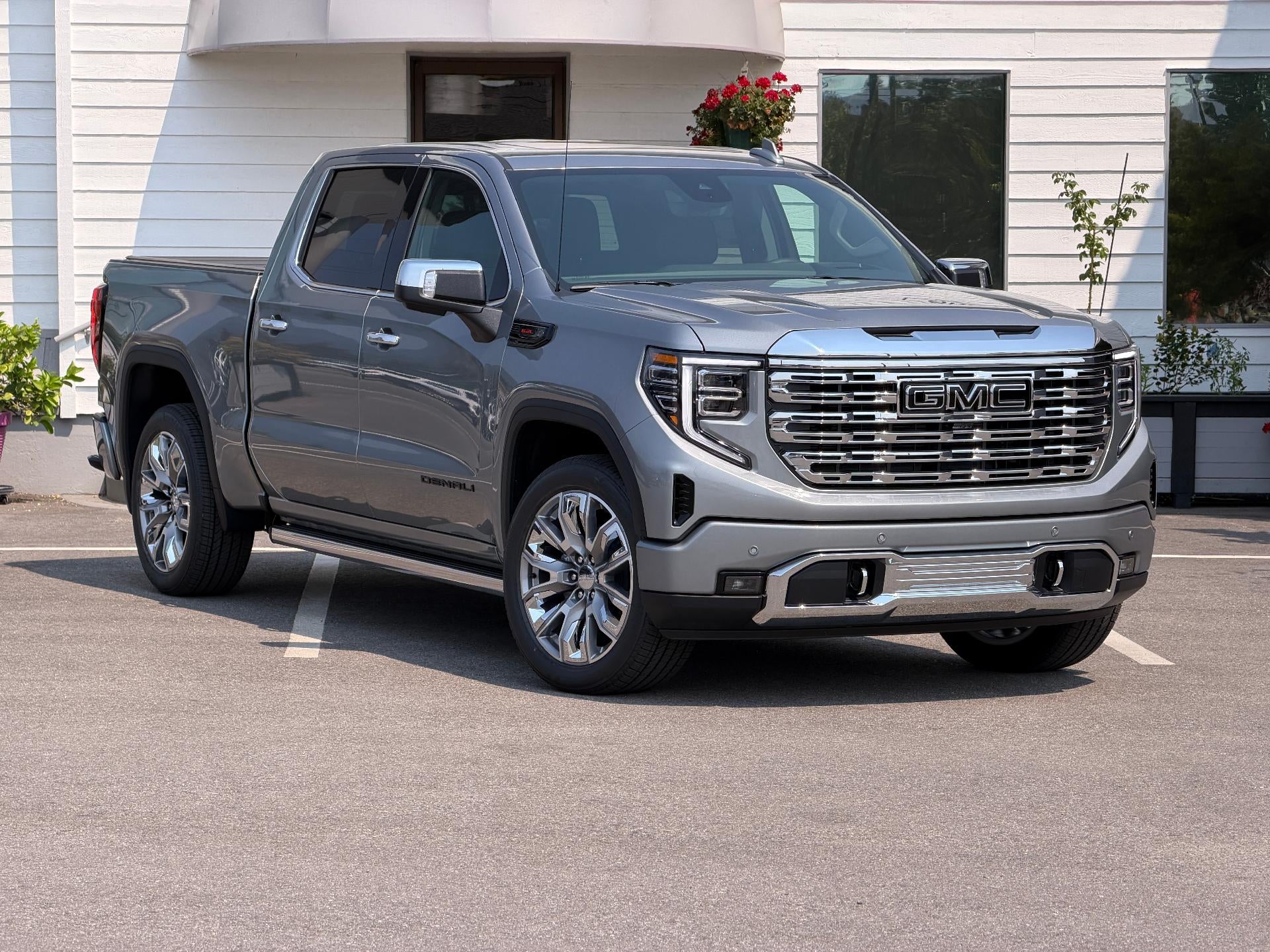 2026 GMC Sierra 1500 Crew Cab Short Box 4-Wheel Drive Denali