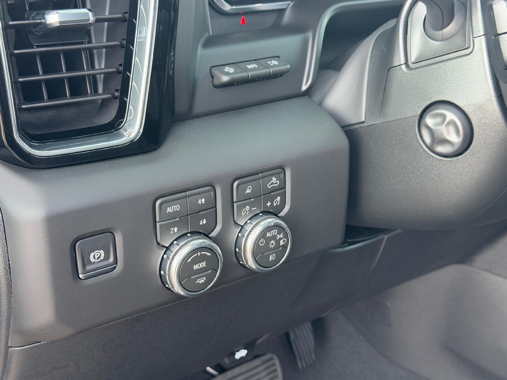 2026 GMC Sierra 1500 Crew Cab Short Box 4-Wheel Drive Denali