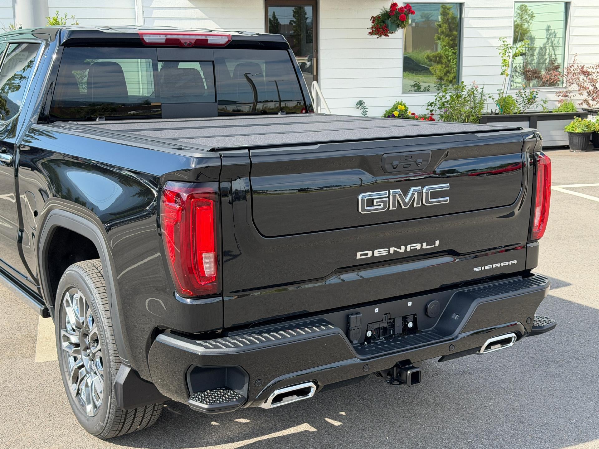 2026 GMC Sierra 1500 Crew Cab Short Box 4-Wheel Drive Denali Ultimate