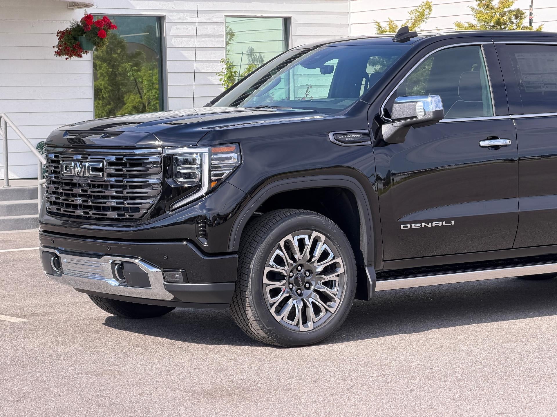 2026 GMC Sierra 1500 Crew Cab Short Box 4-Wheel Drive Denali Ultimate