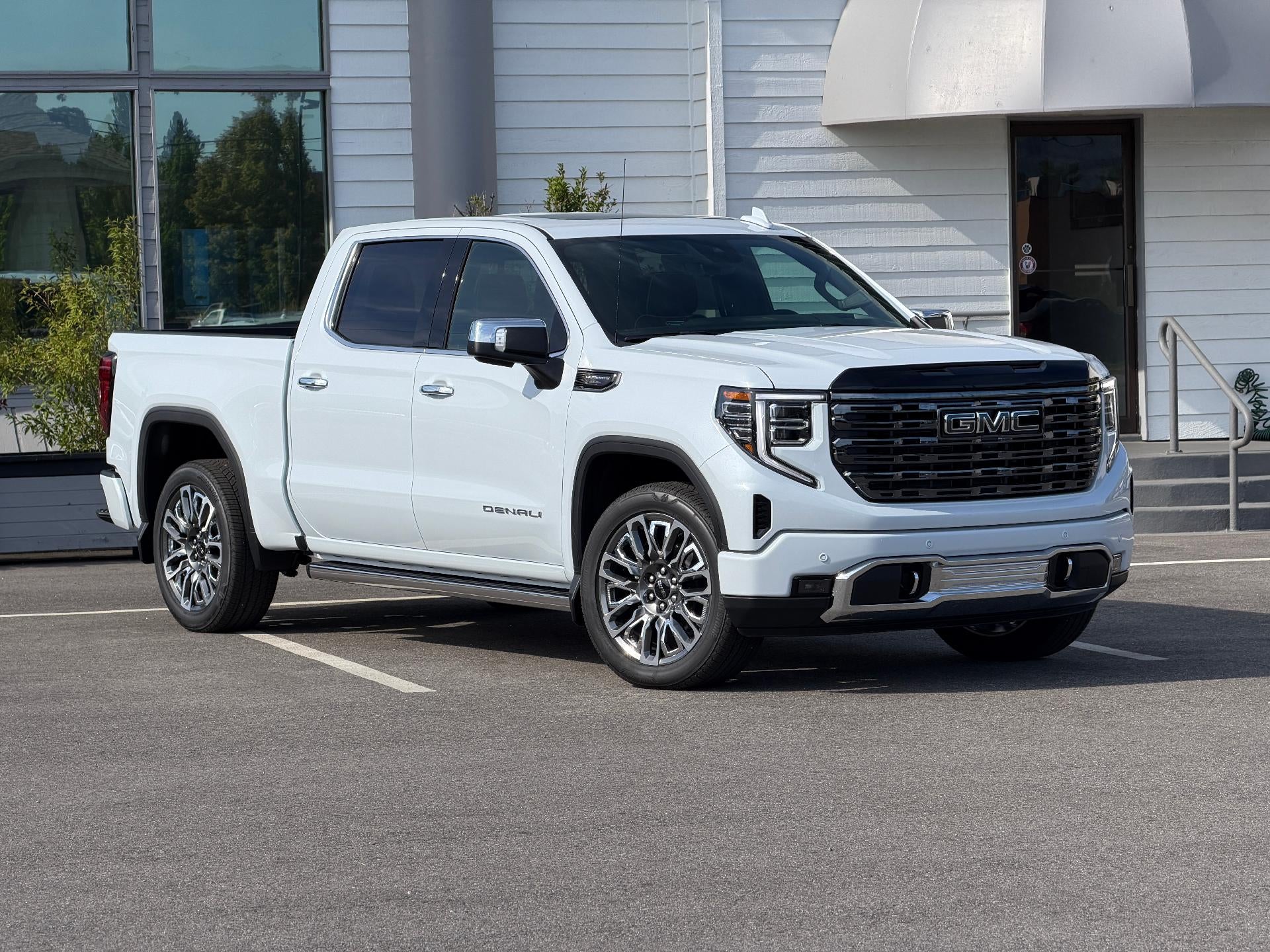 2026 GMC Sierra 1500 Crew Cab Short Box 4-Wheel Drive Denali Ultimate