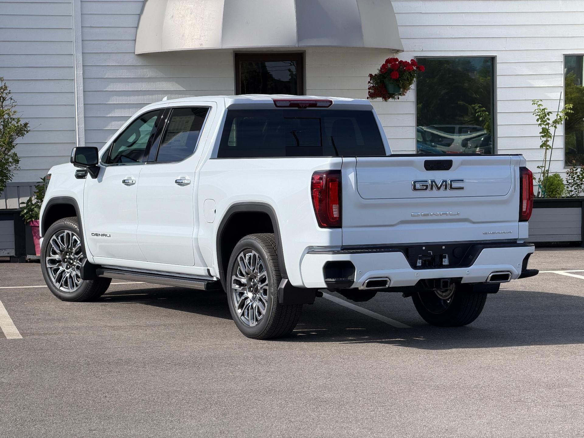 2026 GMC Sierra 1500 Crew Cab Short Box 4-Wheel Drive Denali Ultimate