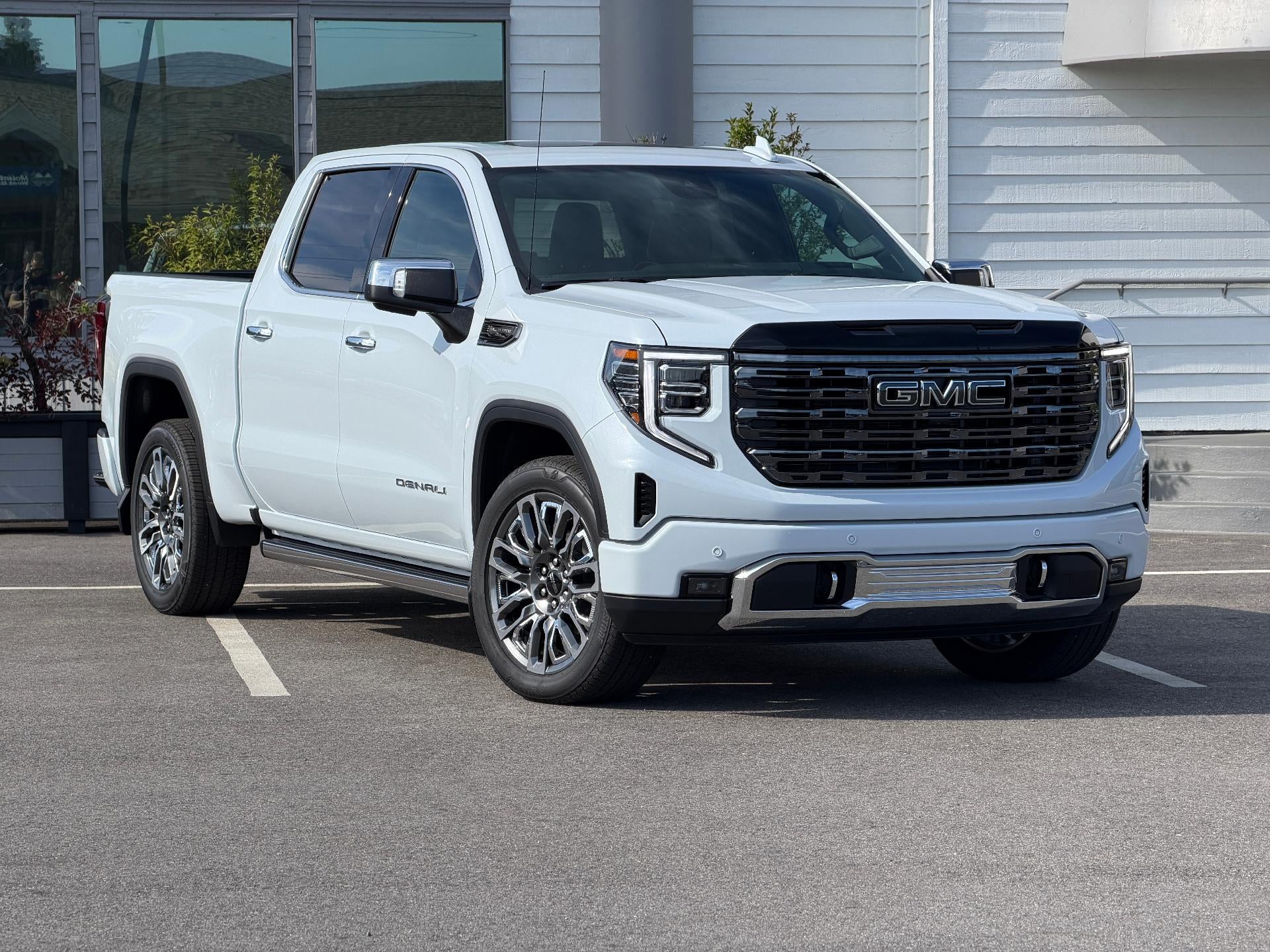 2026 GMC Sierra 1500 Crew Cab Short Box 4-Wheel Drive Denali Ultimate