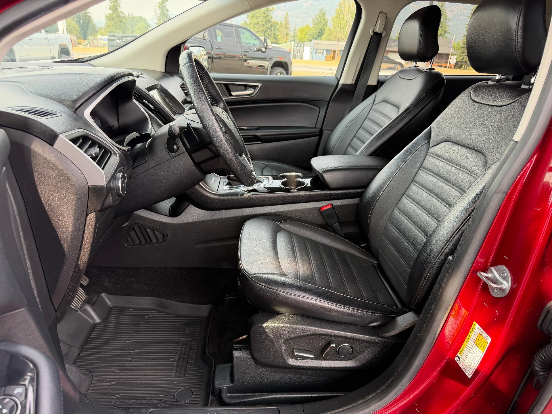 2018 Ford Edge SEL, Local Trade, Leather