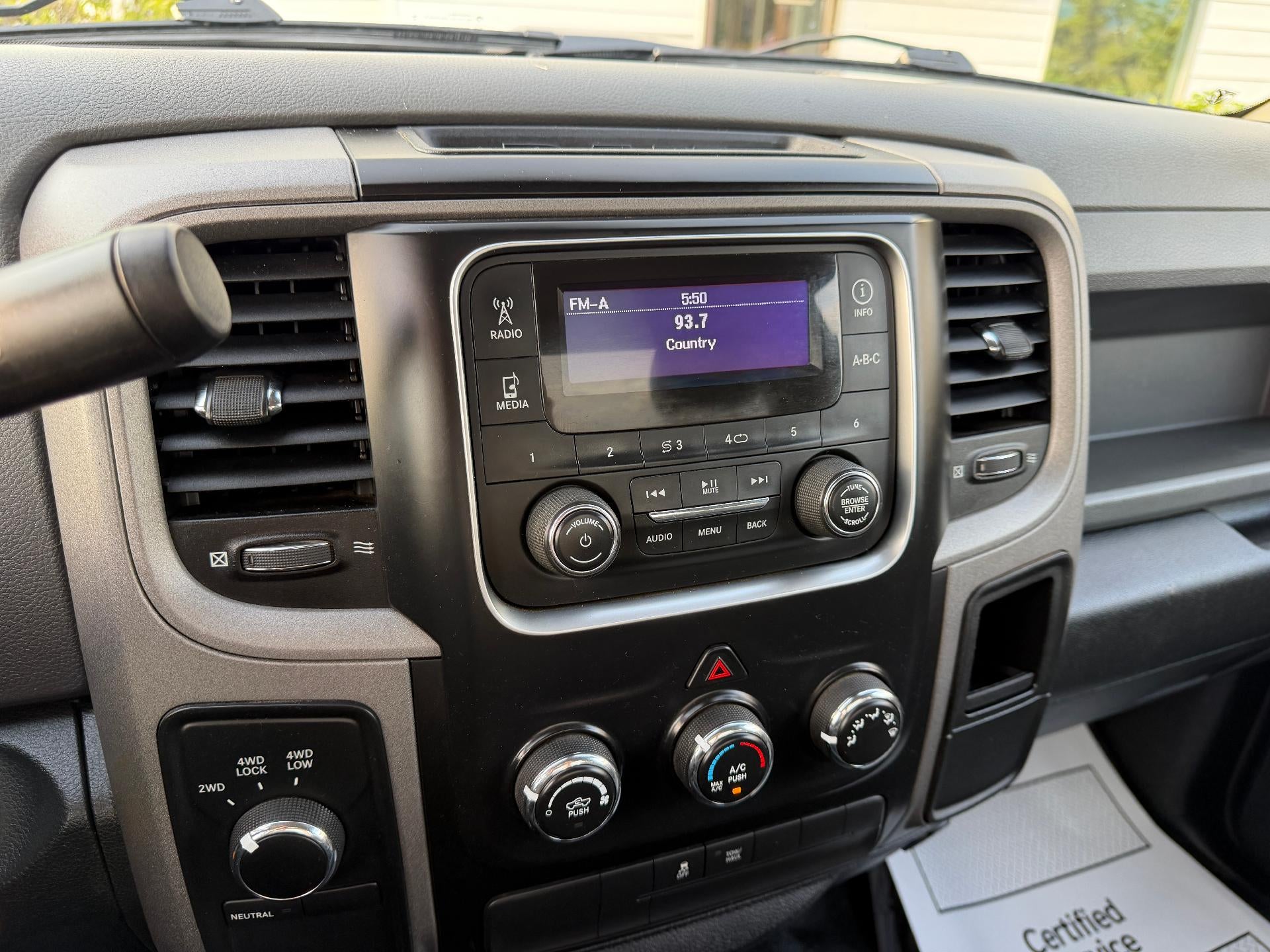 2015 RAM 1500 ST