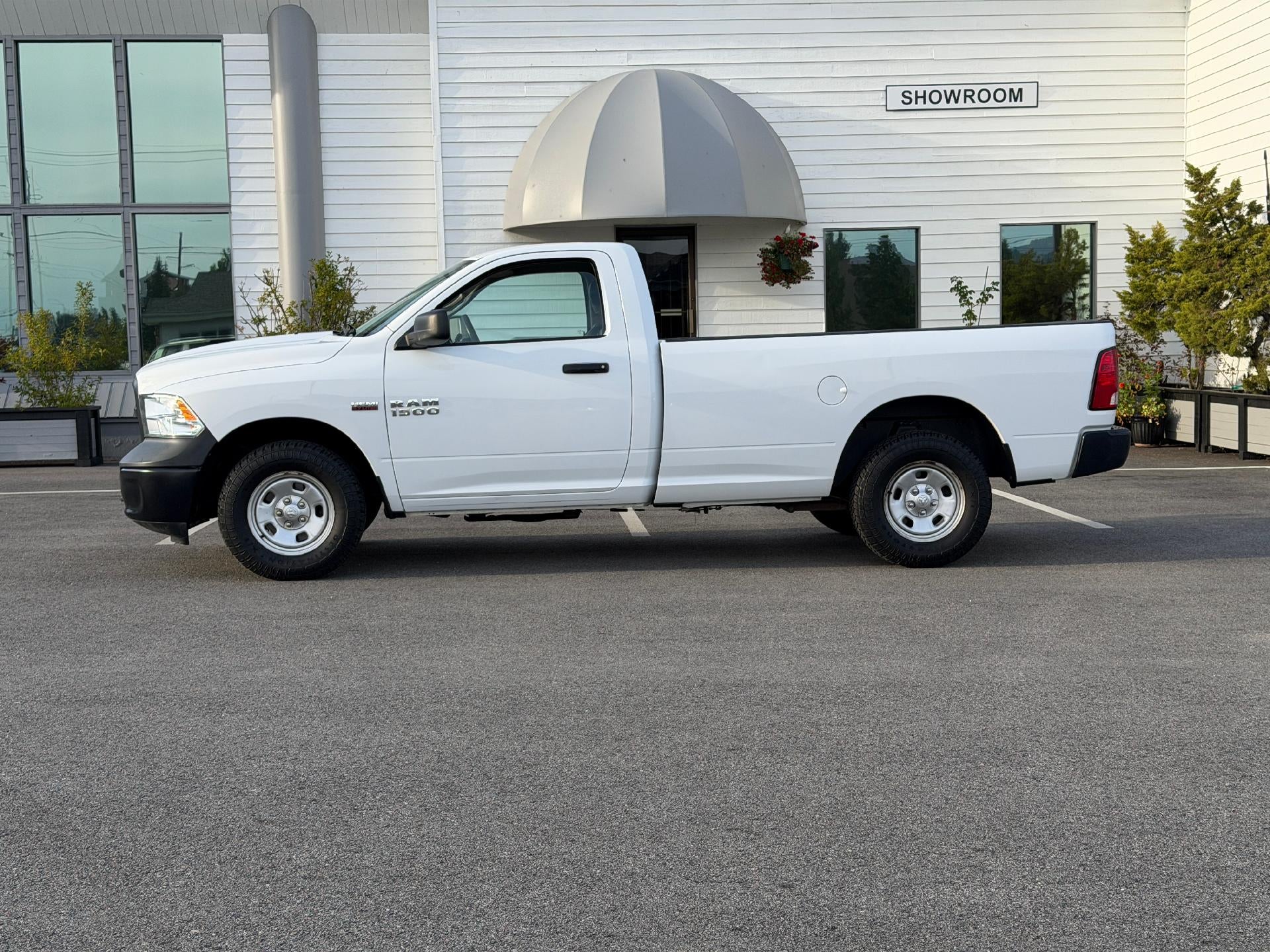 2015 RAM 1500 ST