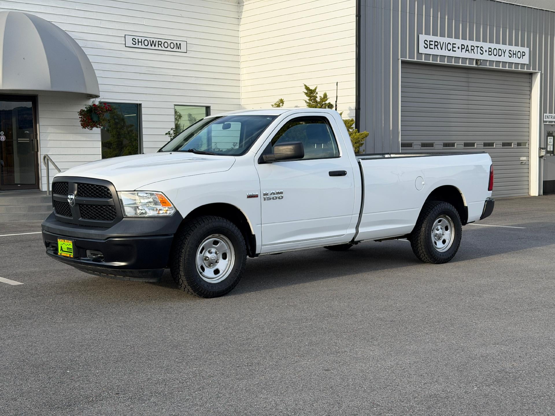 2015 RAM 1500 ST