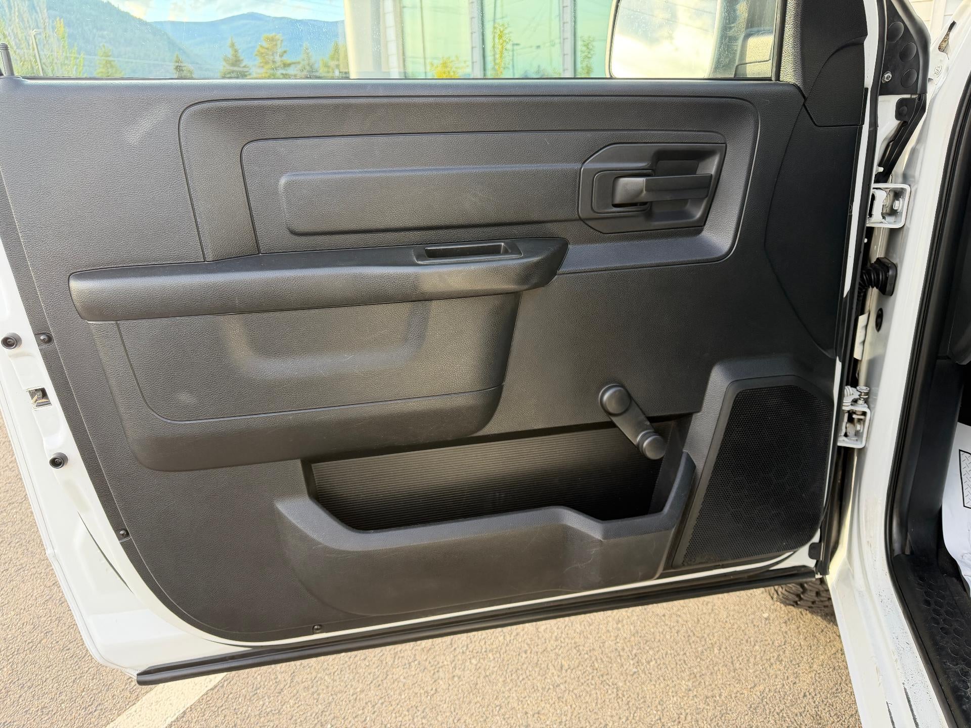 2015 RAM 1500 ST