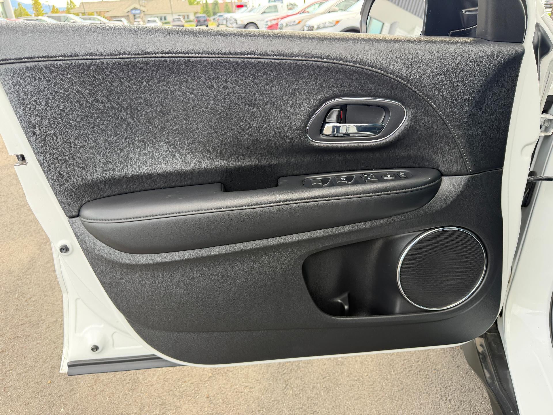 2019 Honda HR-V EXL All Wheel Drive Sunroof Heated Seats