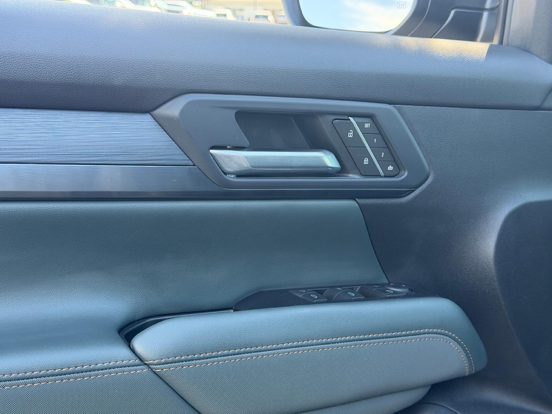 2027 GMC Terrain AWD 4dr AT4