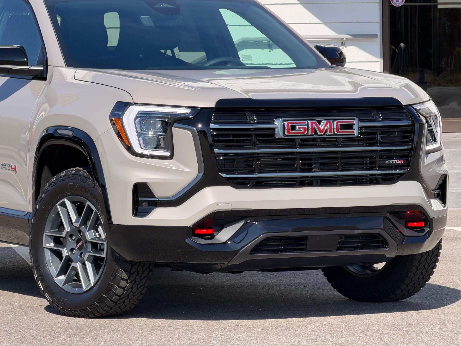 2027 GMC Terrain AWD 4dr AT4