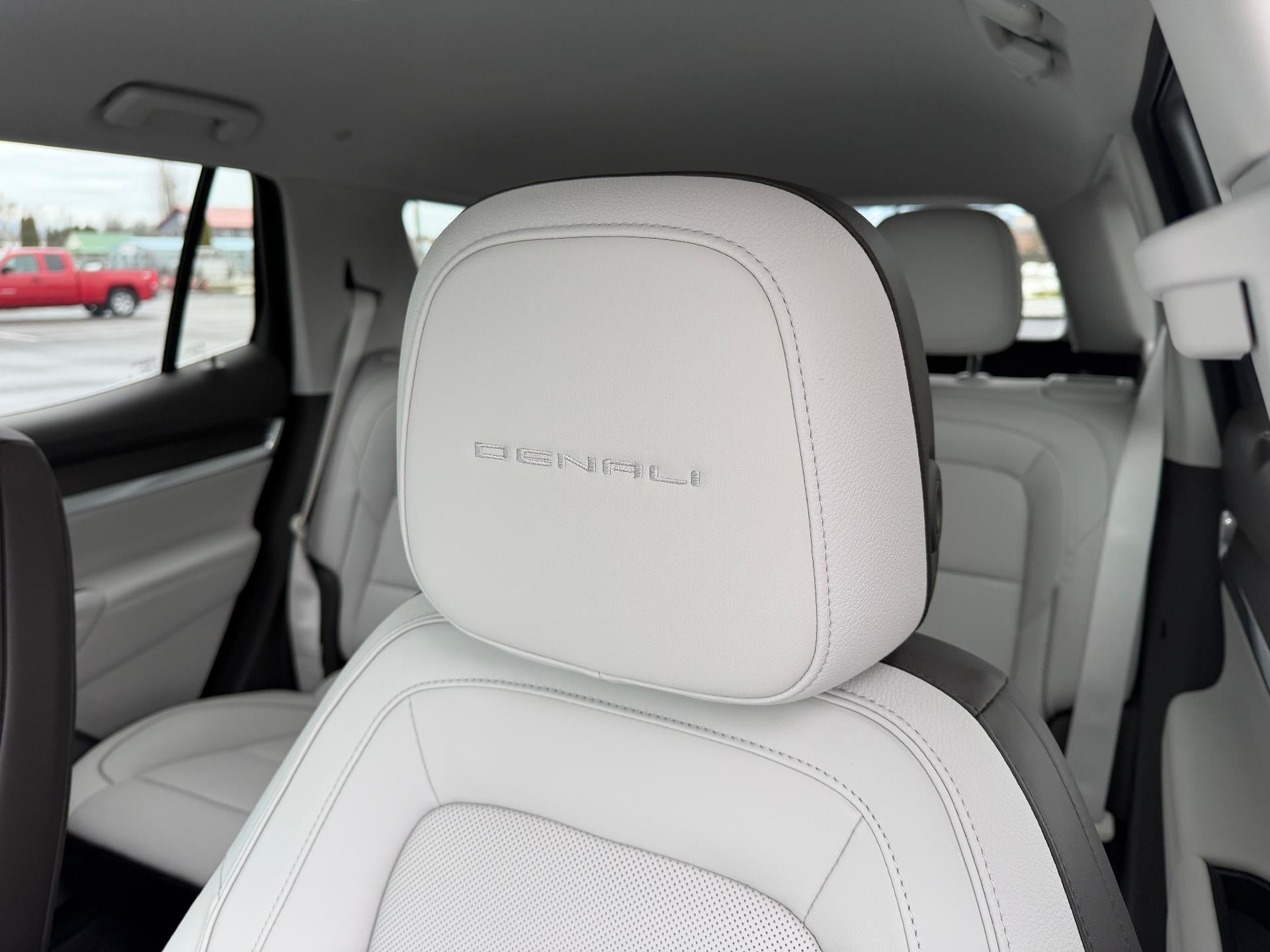 2026 GMC Terrain AWD 4dr Denali