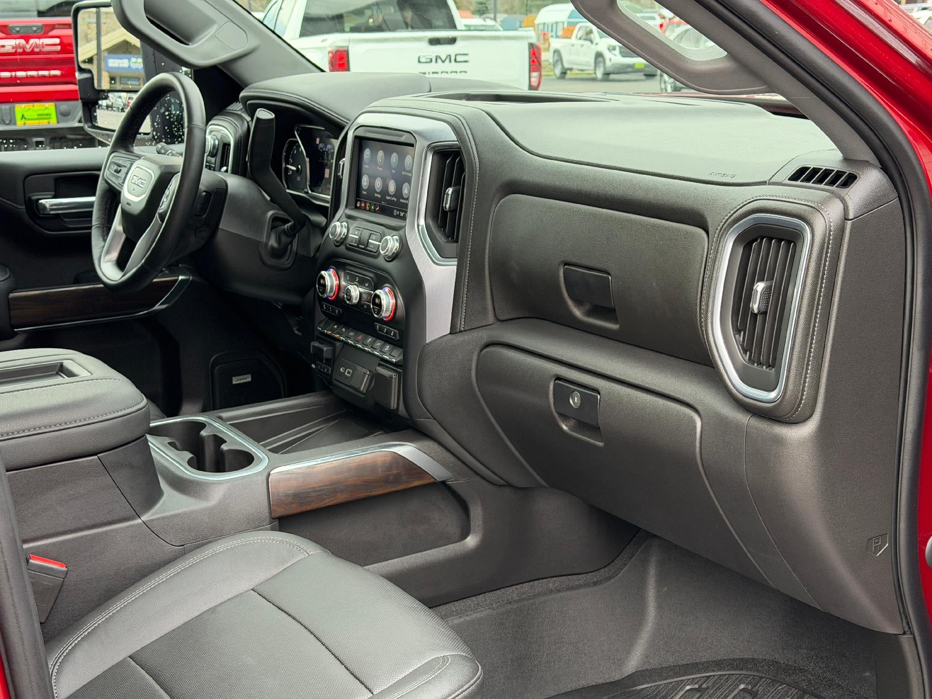 2022 GMC Sierra 1500 Limited SLT