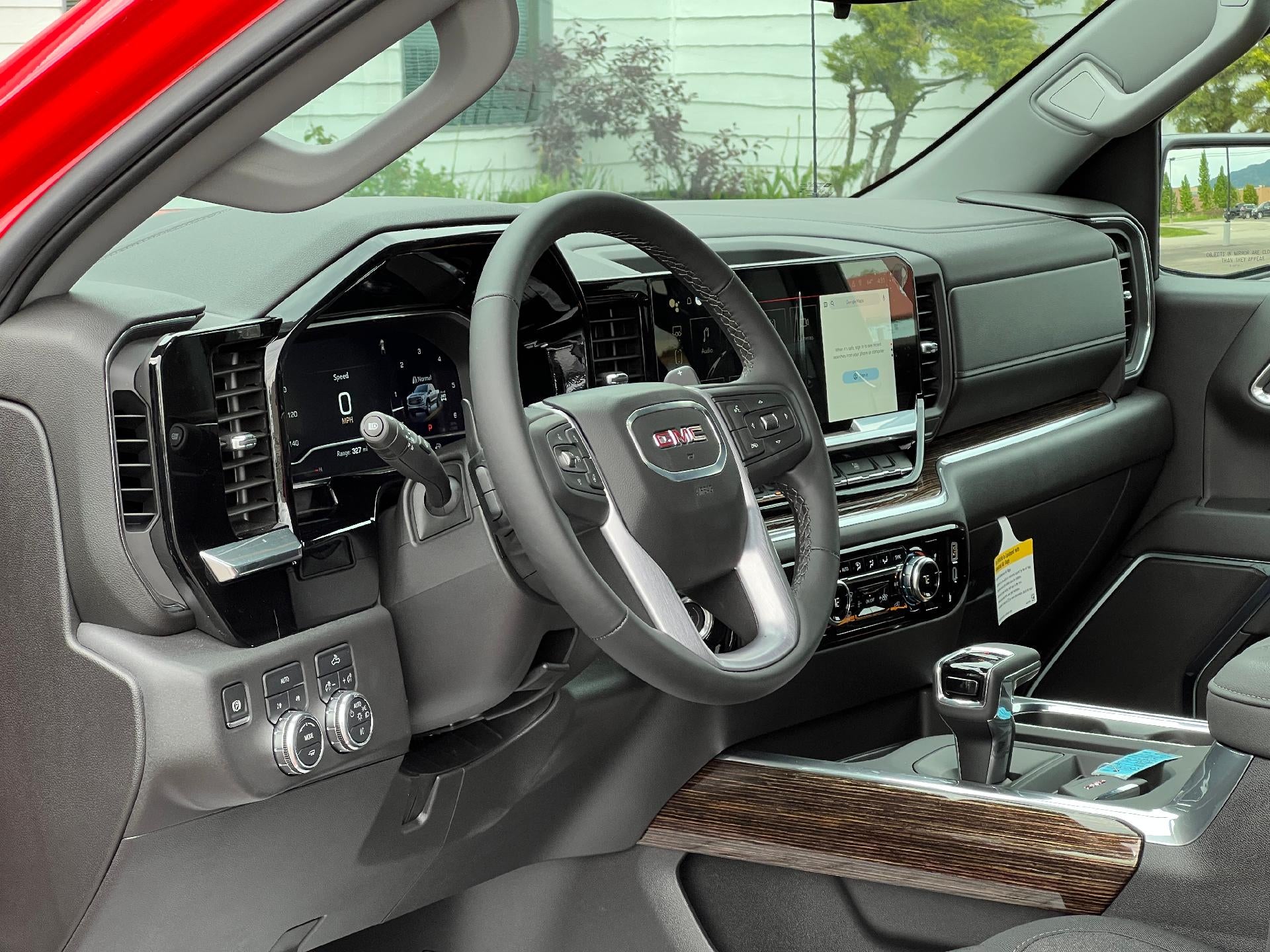 2025 GMC Sierra 1500 Crew Cab Short Box 4-Wheel Drive Elevation 3SB