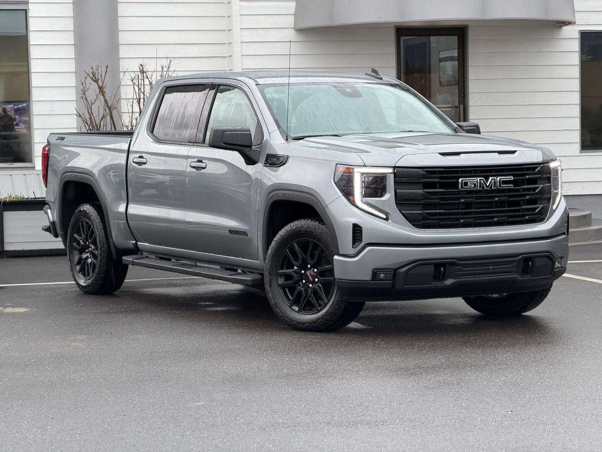 2026 GMC Sierra 1500 Crew Cab Short Box 4-Wheel Drive Elevation 3SB