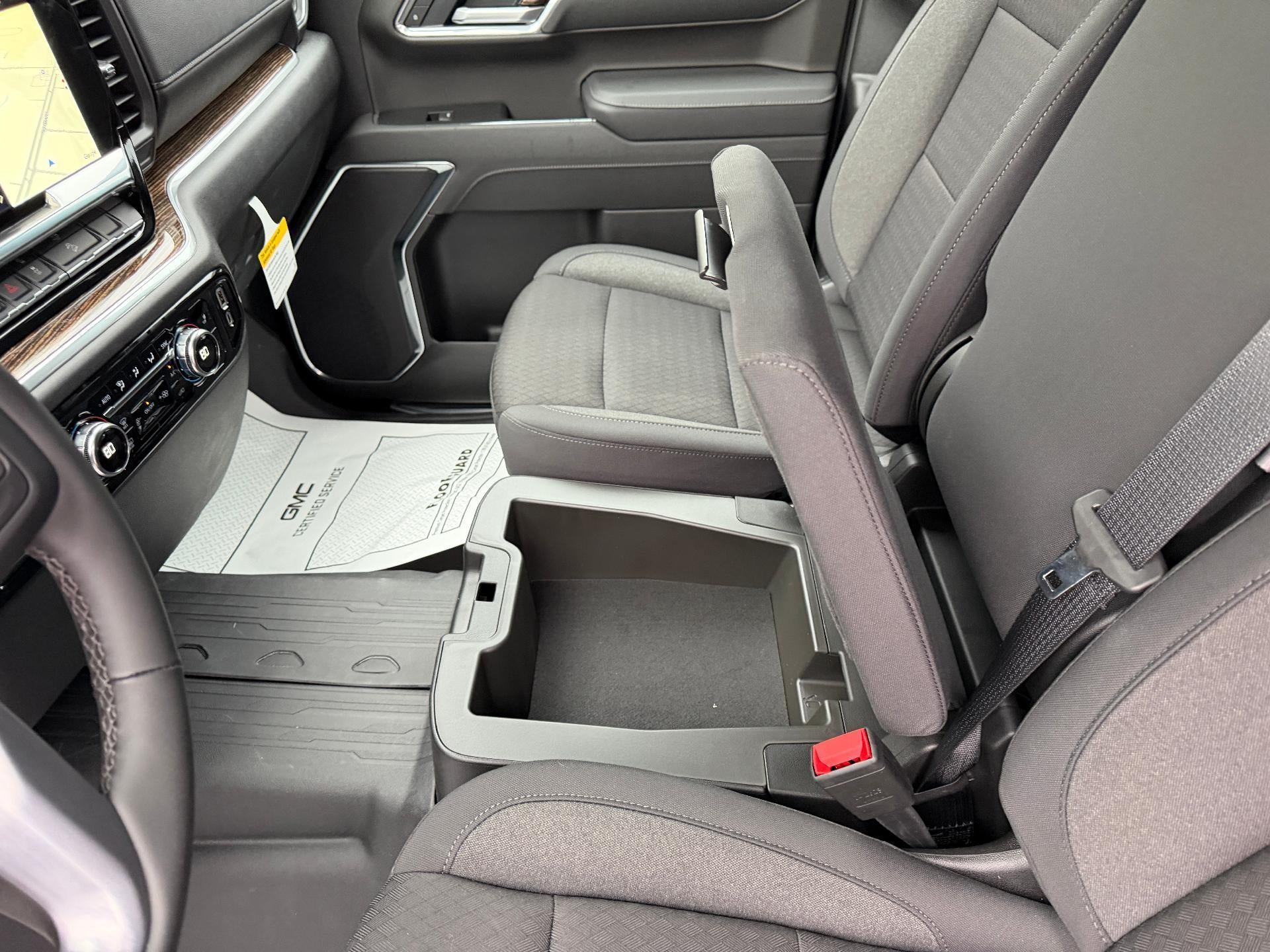 2026 GMC Sierra 1500 Crew Cab Short Box 4-Wheel Drive Elevation 3SB