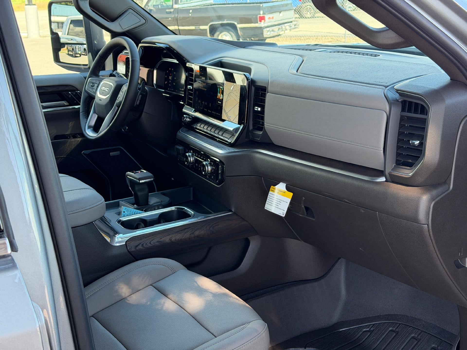 2026 GMC Sierra 1500 Crew Cab Standard Box 4-Wheel Drive SLT