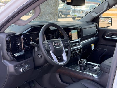 2026 GMC Sierra 1500 Crew Cab Standard Box 4-Wheel Drive SLT