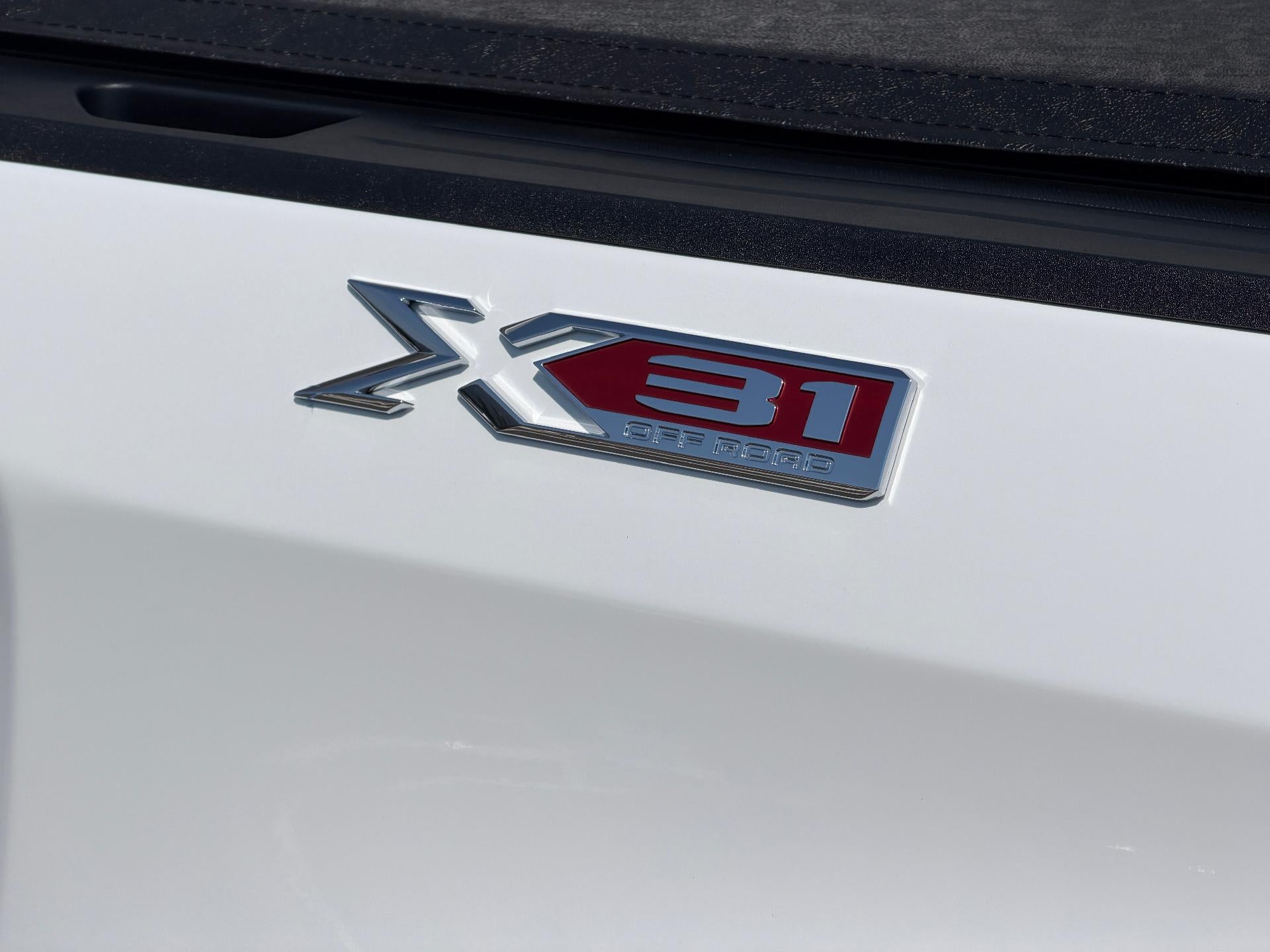 2026 GMC Sierra 1500 Crew Cab Standard Box 4-Wheel Drive SLT