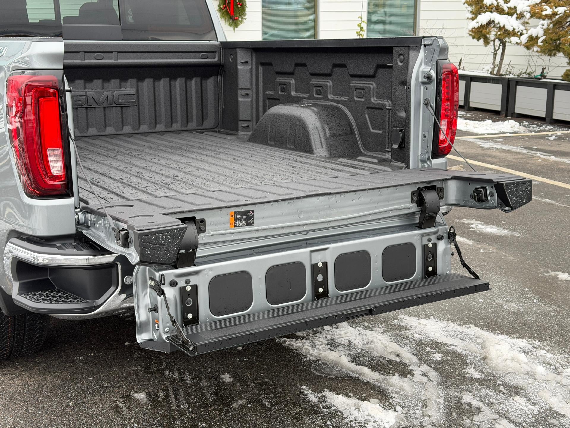 2026 GMC Sierra 1500 Crew Cab Standard Box 4-Wheel Drive SLT