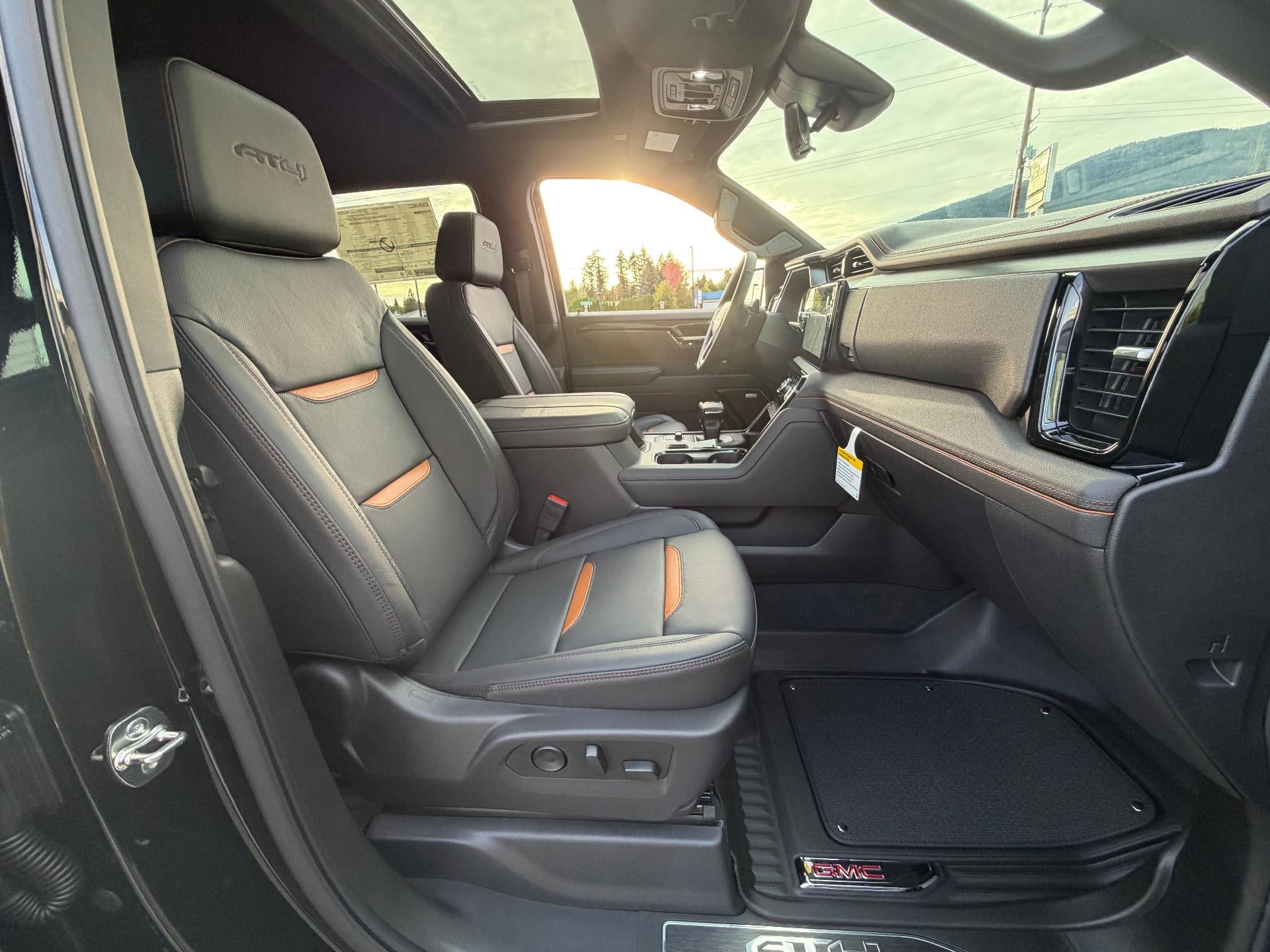 2026 GMC Sierra 1500 Crew Cab Short Box 4-Wheel Drive AT4 Premium, Technology Pkg, Sport Pkg
