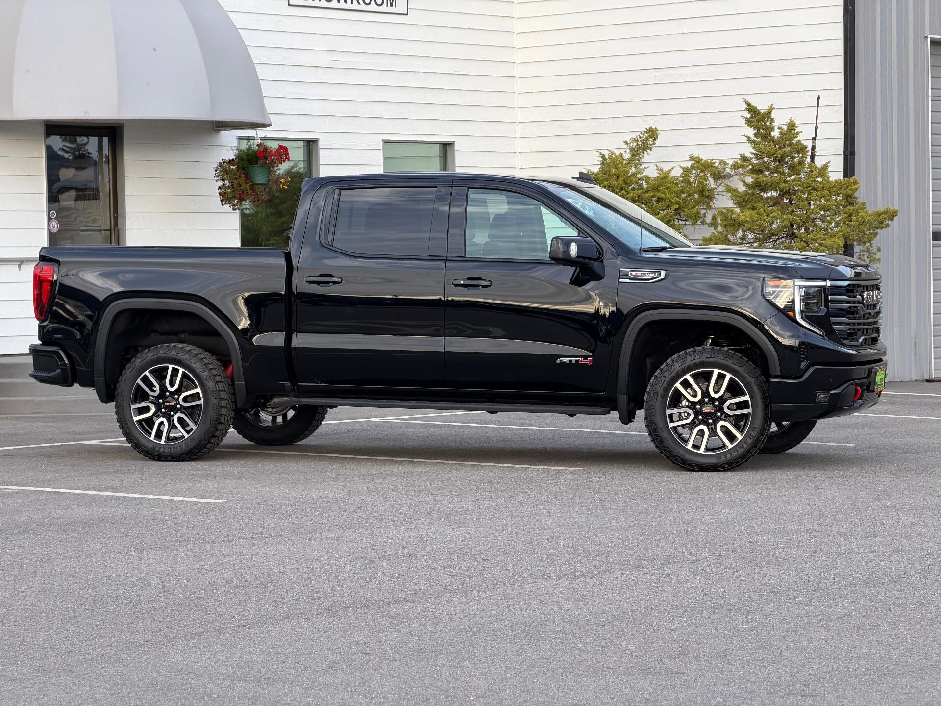 2026 GMC Sierra 1500 Crew Cab Short Box 4-Wheel Drive AT4 Premium, Technology Pkg, Sport Pkg