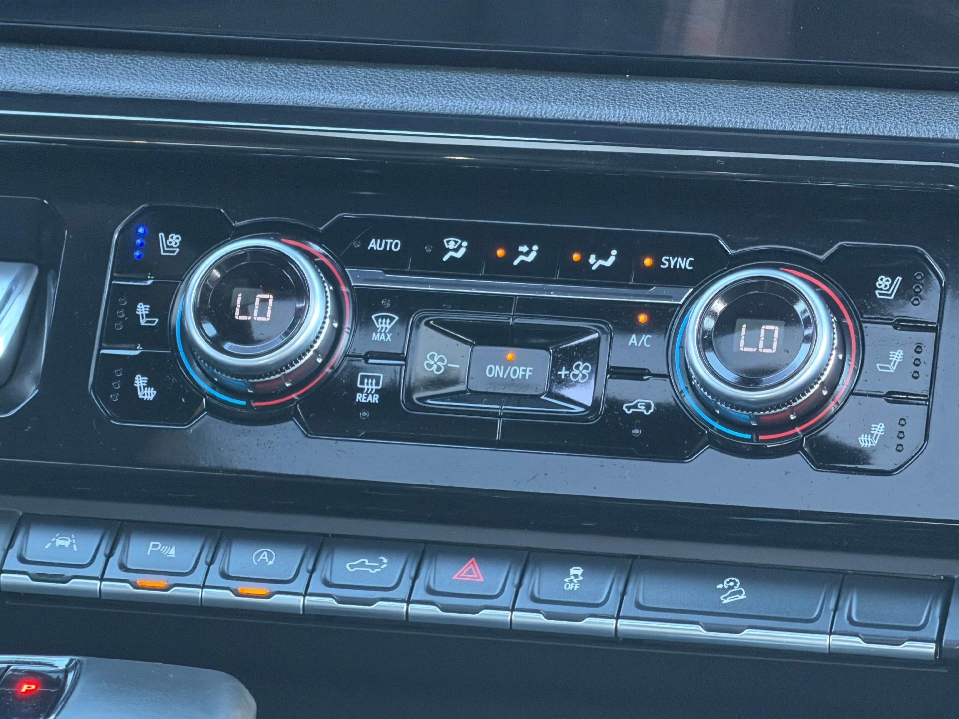 2025 GMC Sierra 1500 AT4 Premium Pkg Technology Pkg