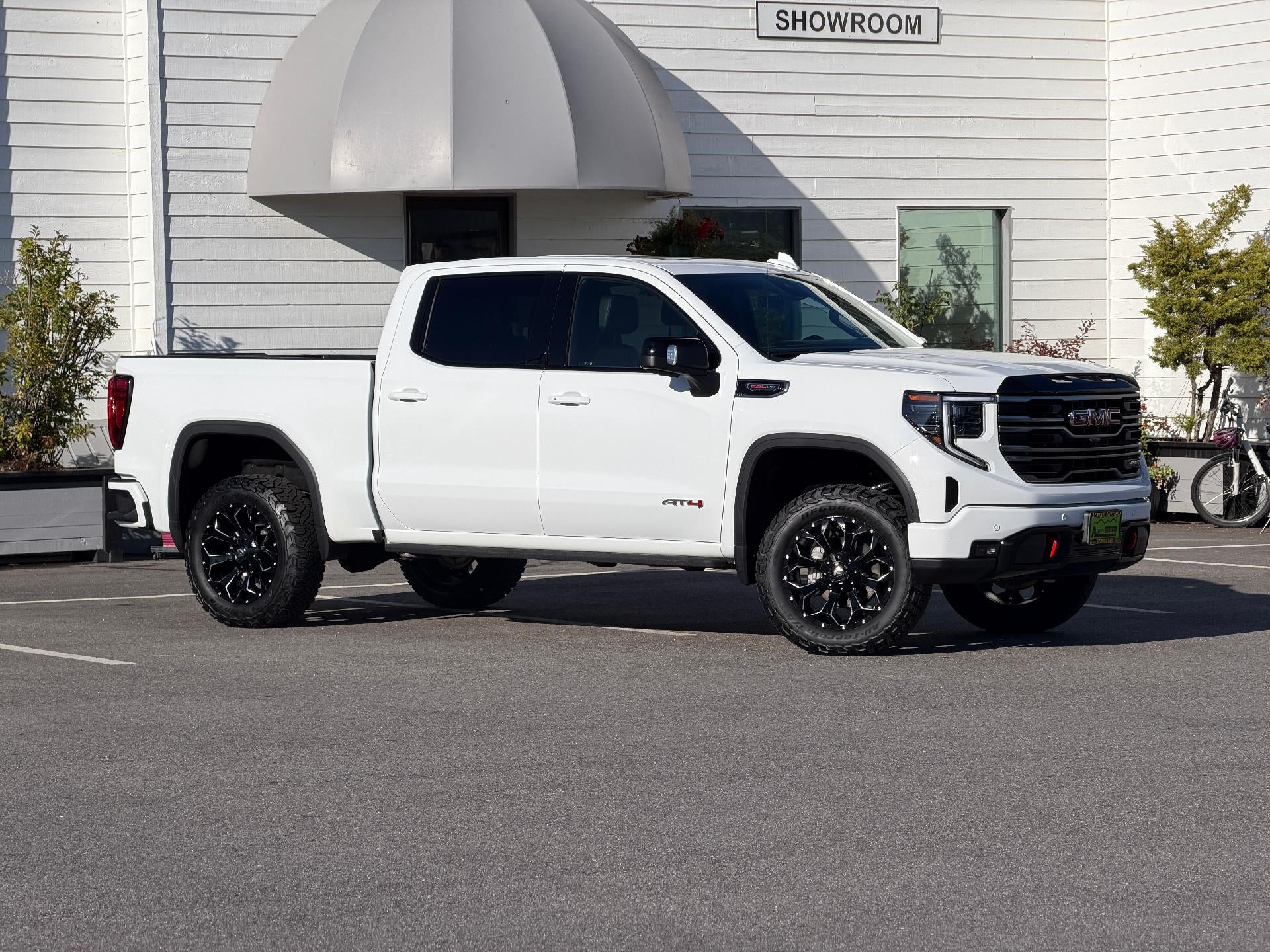 2025 GMC Sierra 1500 AT4 Premium Pkg Technology Pkg