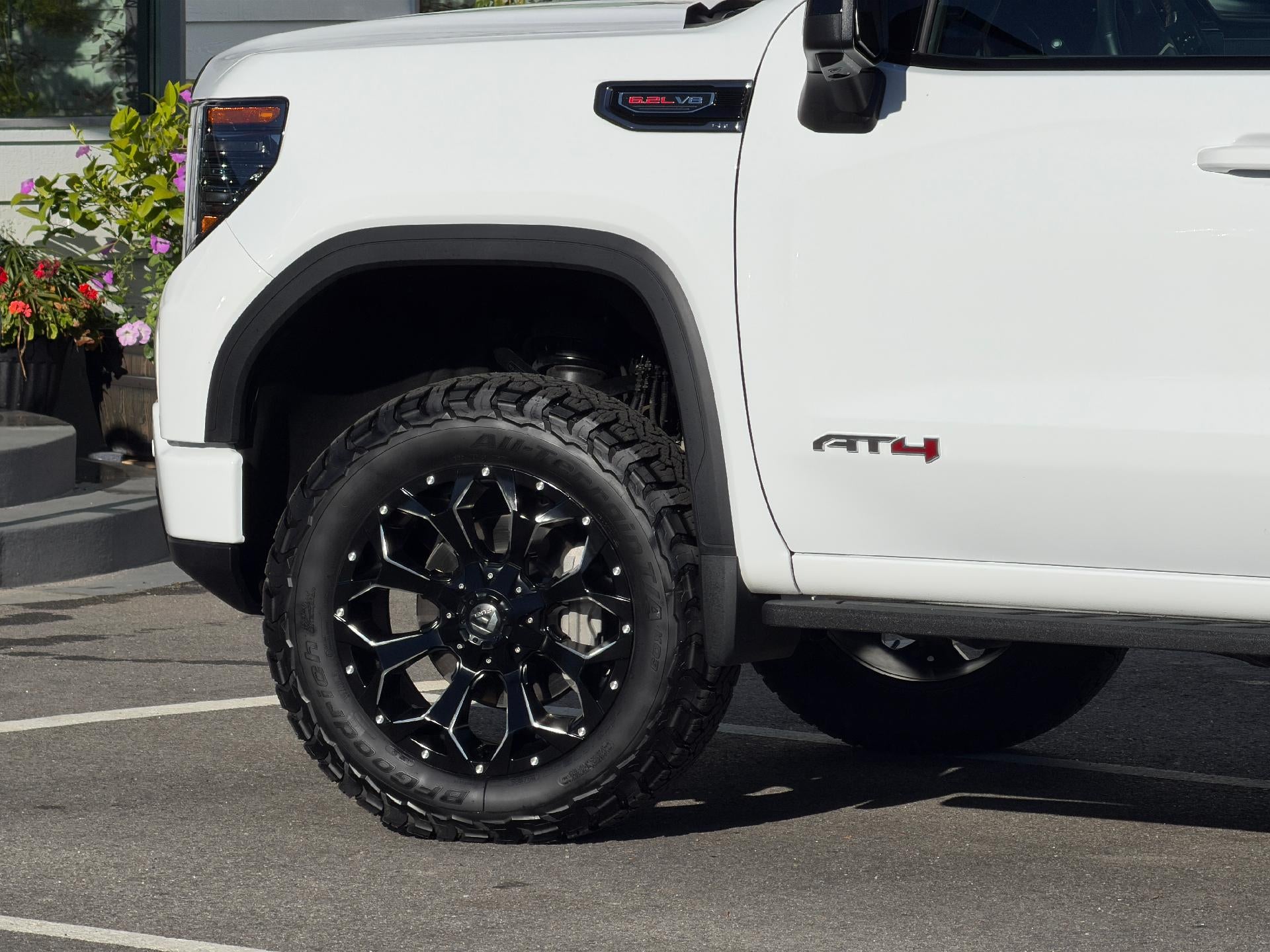 2025 GMC Sierra 1500 AT4 Premium Pkg Technology Pkg
