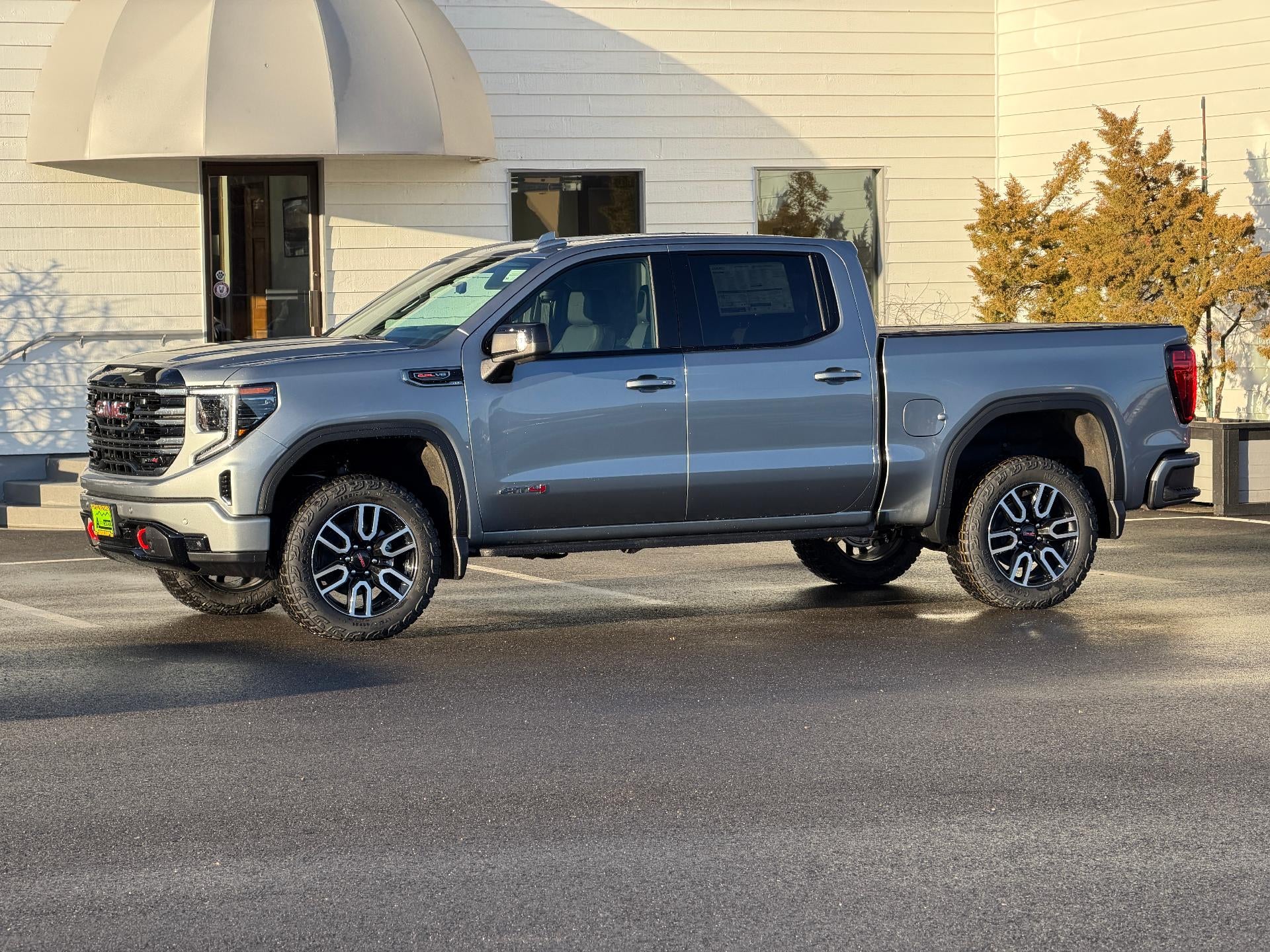 2026 GMC Sierra 1500 Crew Cab Short Box 4-Wheel Drive AT4