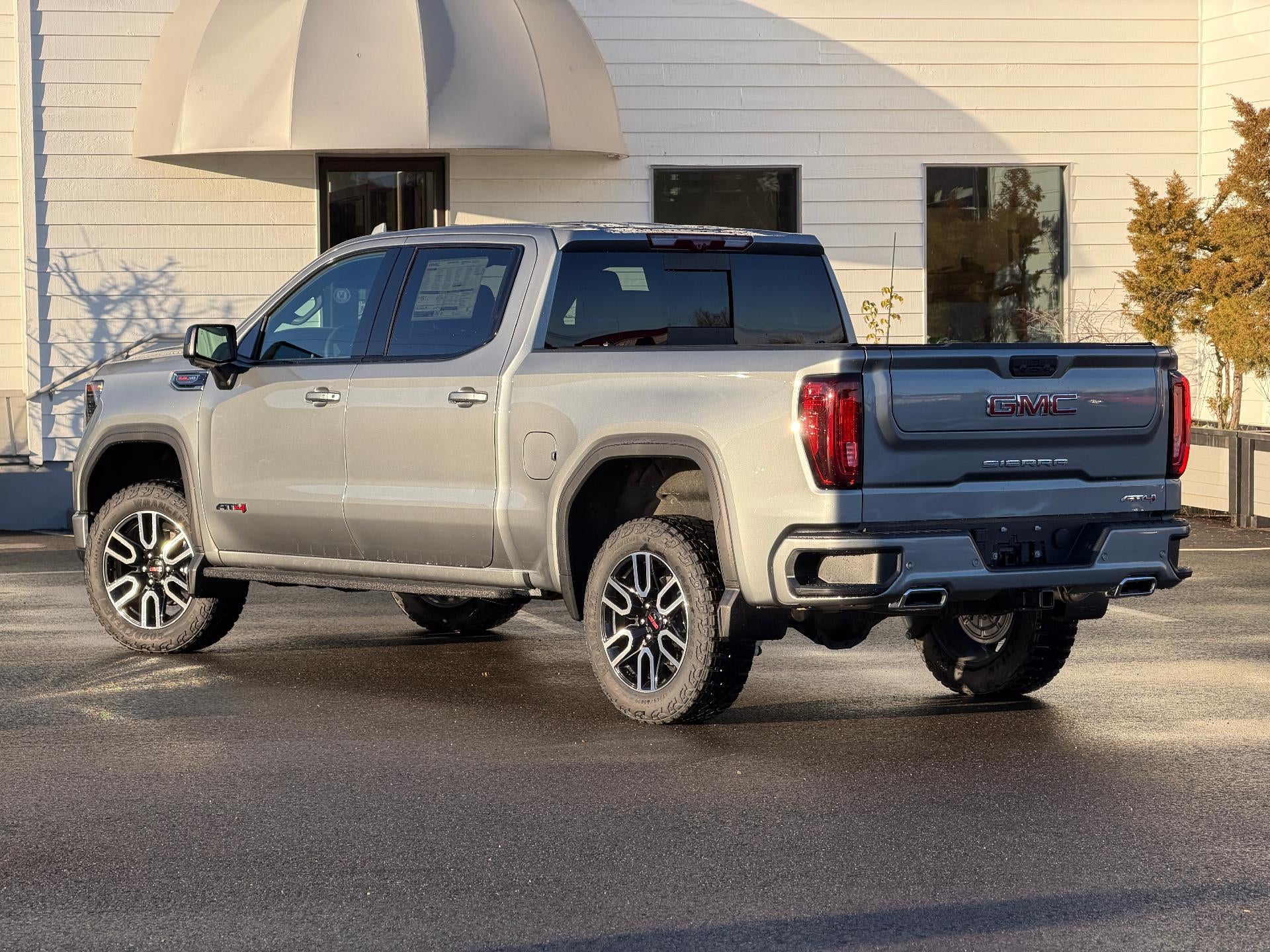 2026 GMC Sierra 1500 Crew Cab Short Box 4-Wheel Drive AT4